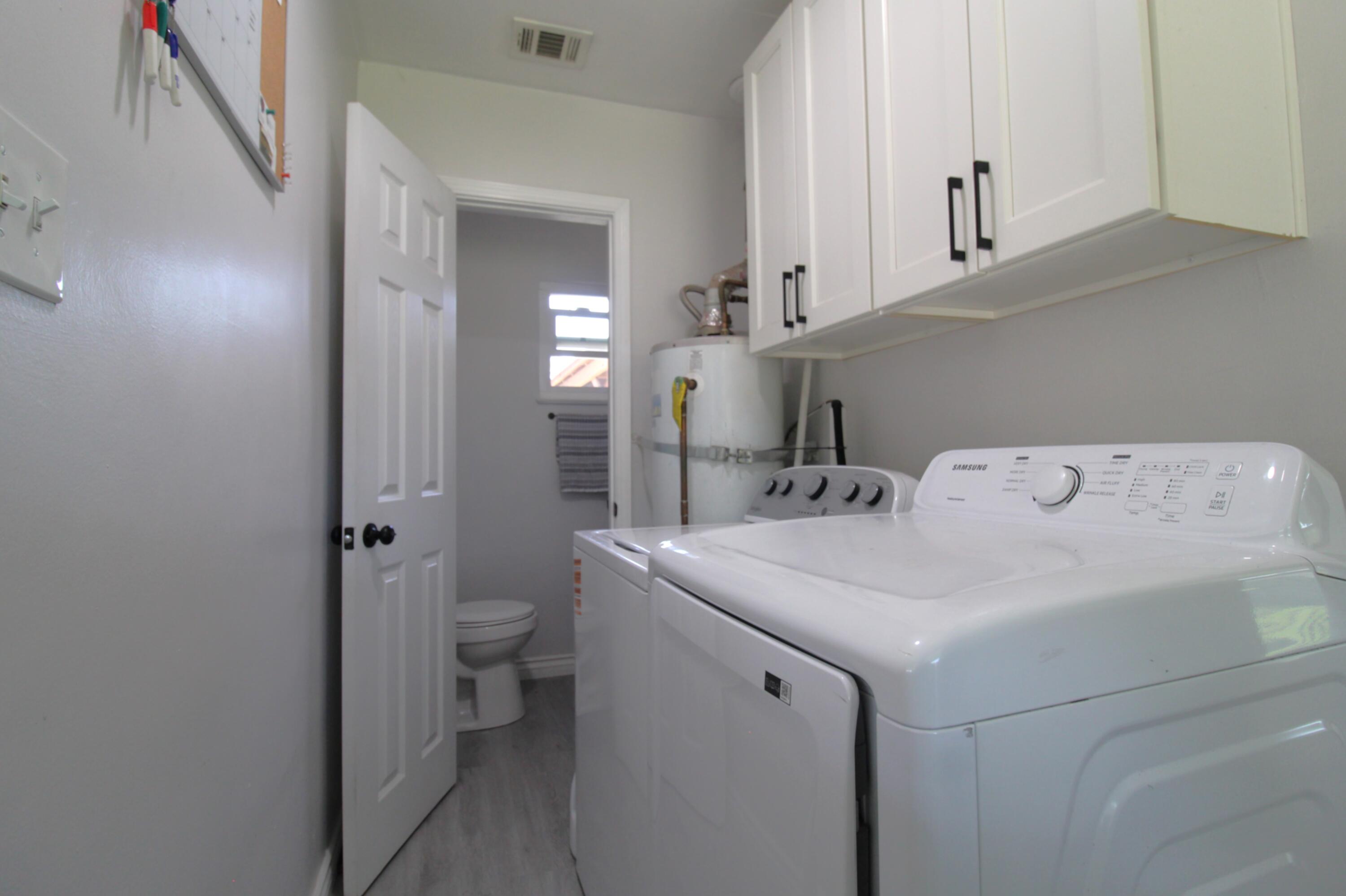 915 E Noble Ave, Visalia, CA 93292