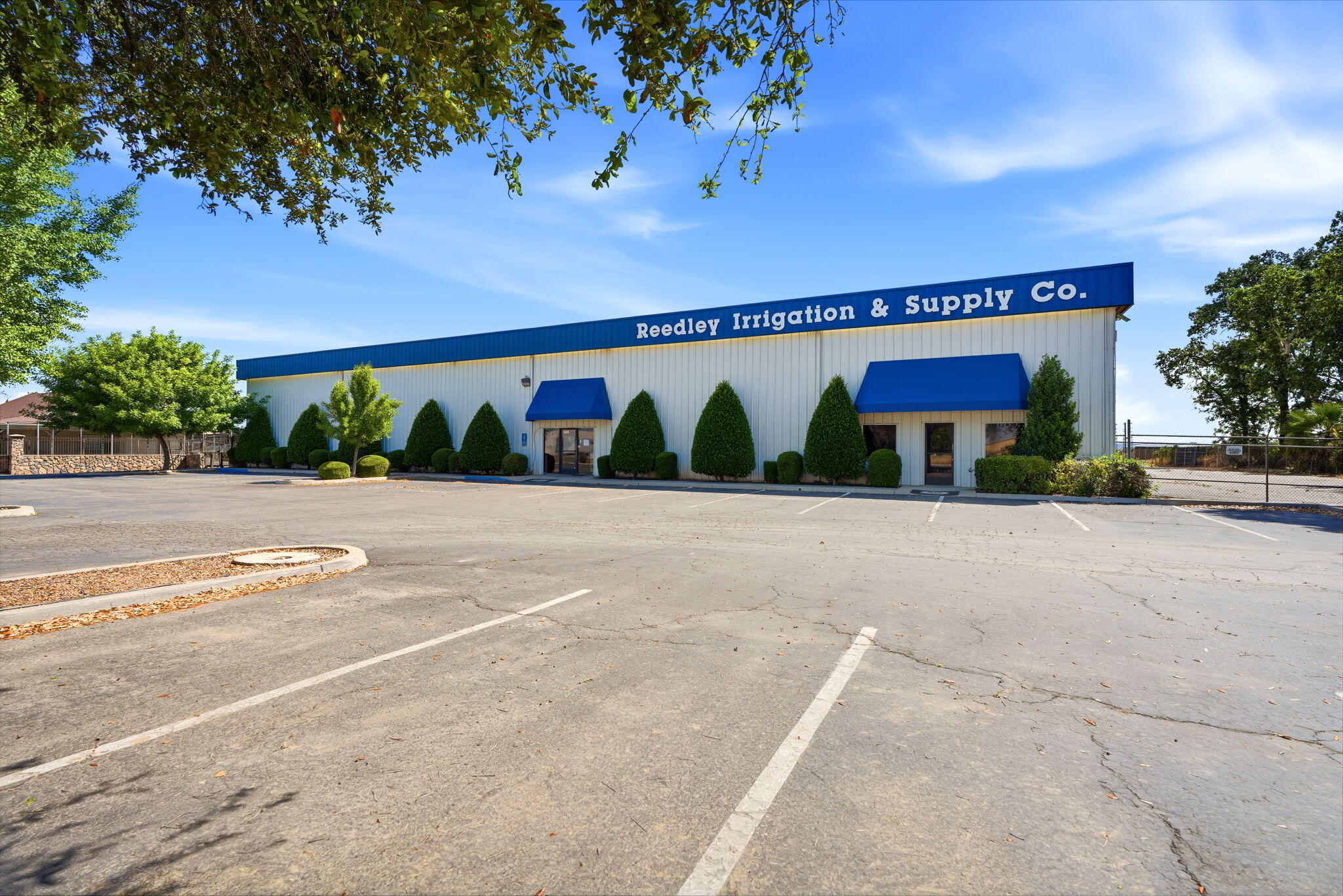 1260 S Buttonwillow Ave, Reedley, CA 93654