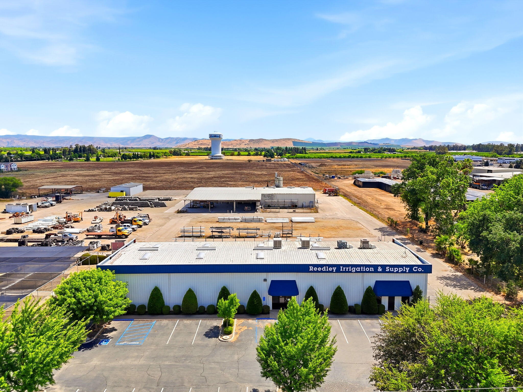 1260 S Buttonwillow Ave, Reedley, CA 93654