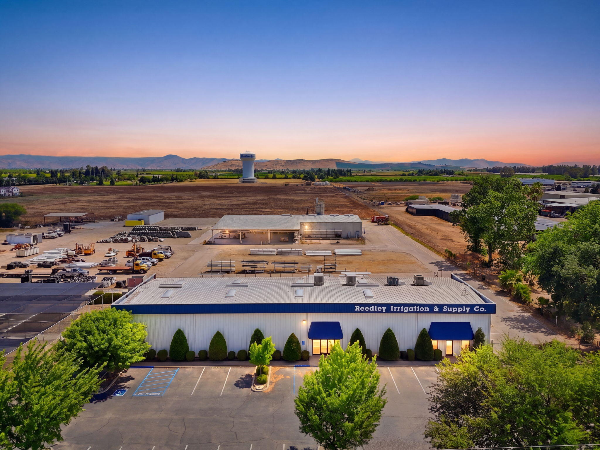 1260 S Buttonwillow Ave, Reedley, CA 93654