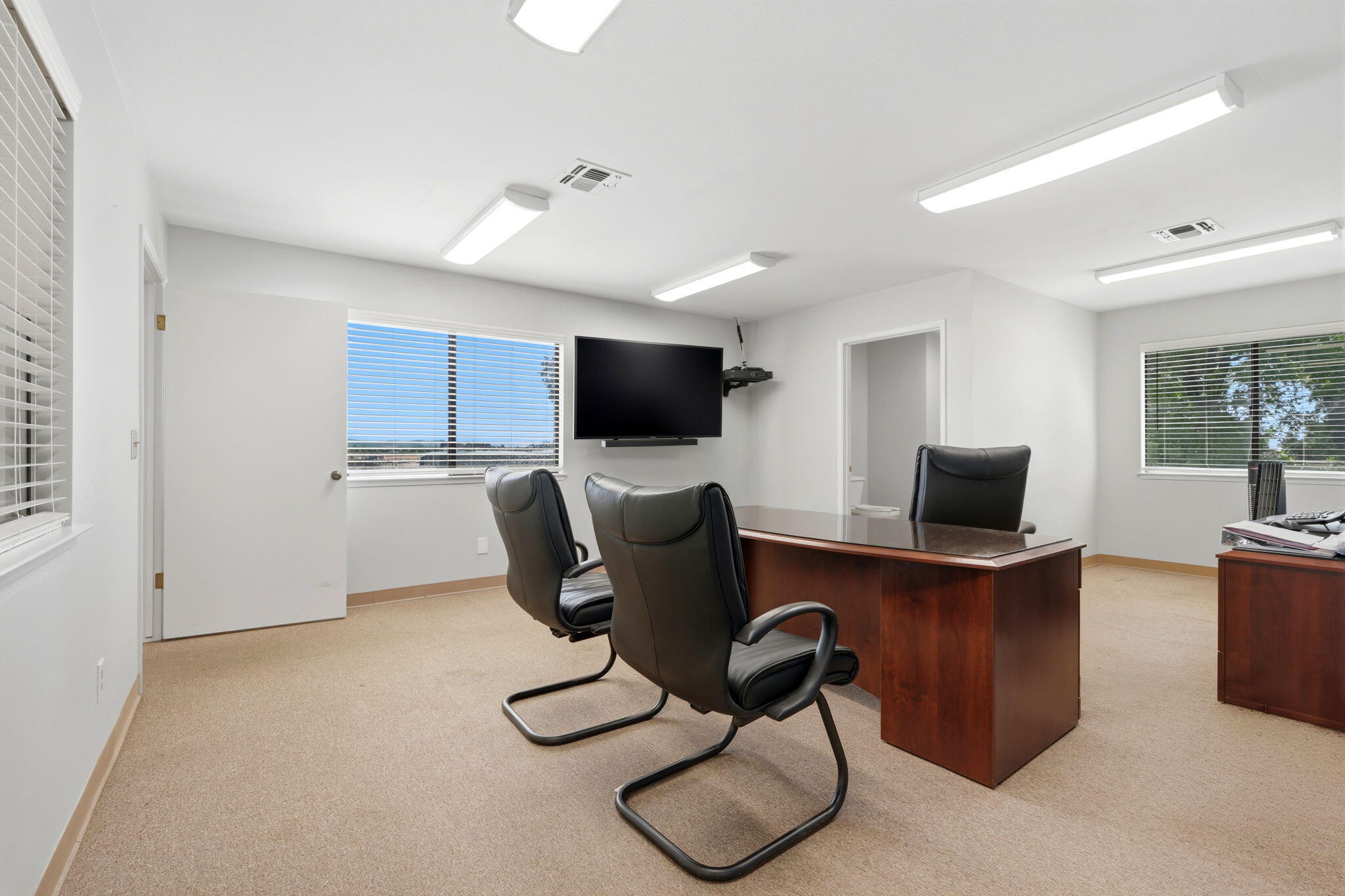 1260 S Buttonwillow Ave, Reedley, CA 93654