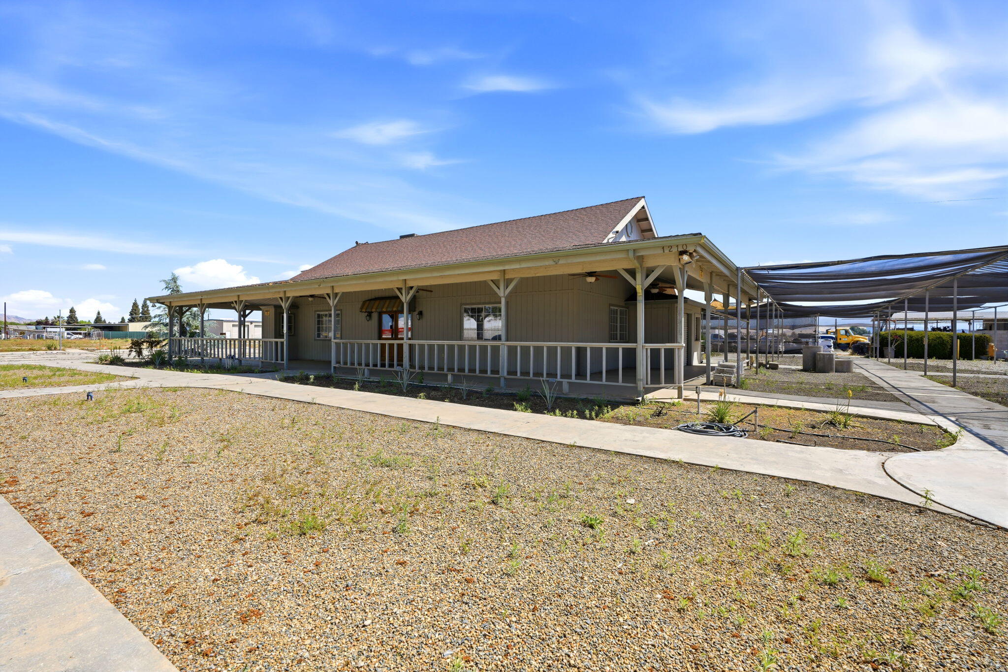 1260 S Buttonwillow Ave, Reedley, CA 93654