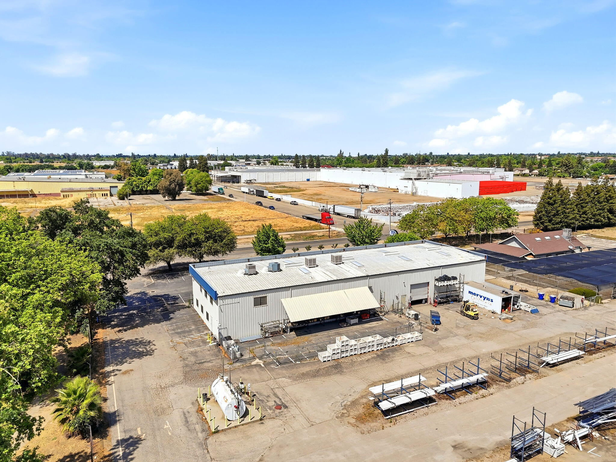 1260 S Buttonwillow Ave, Reedley, CA 93654