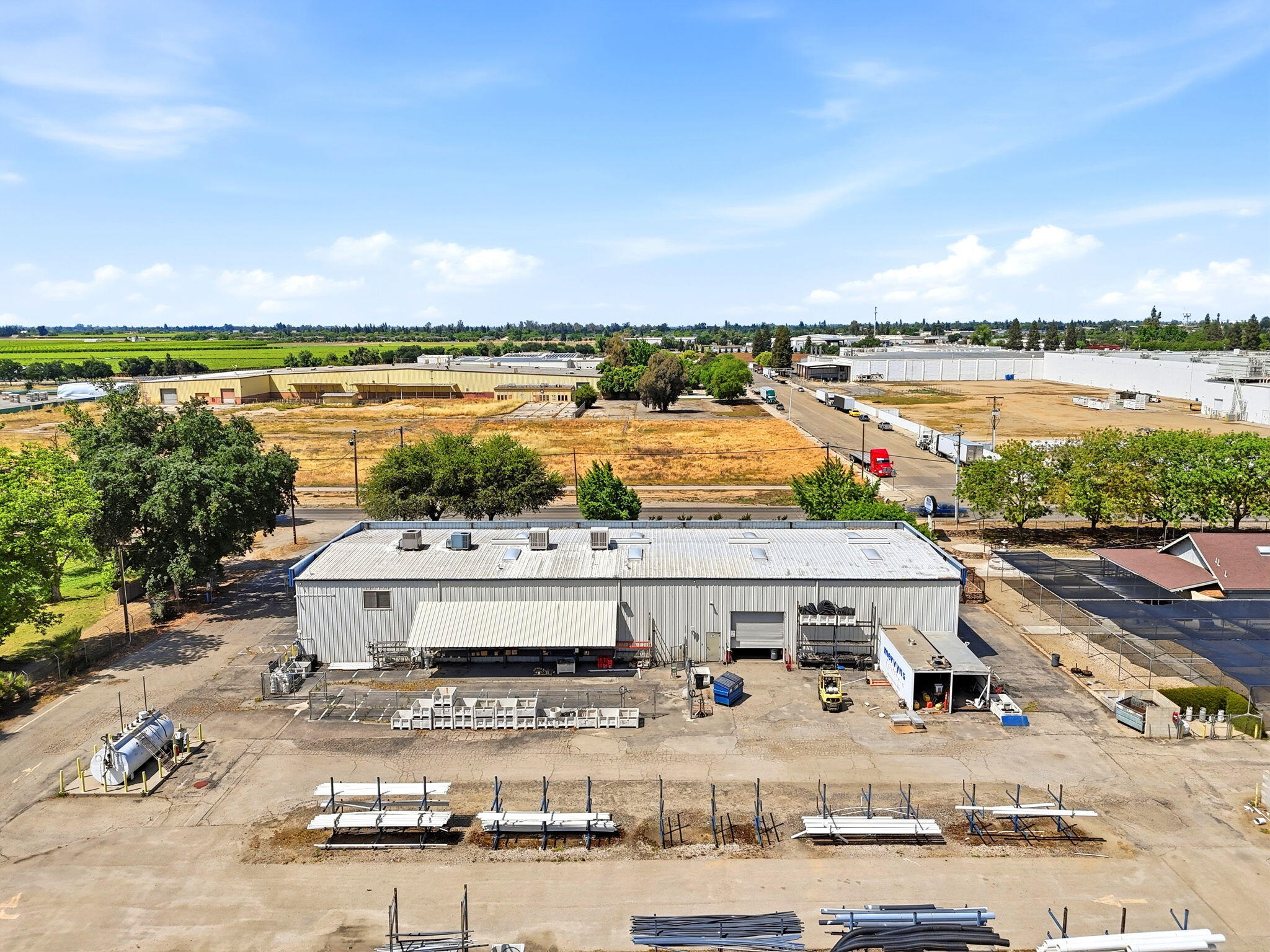 1260 S Buttonwillow Ave, Reedley, CA 93654