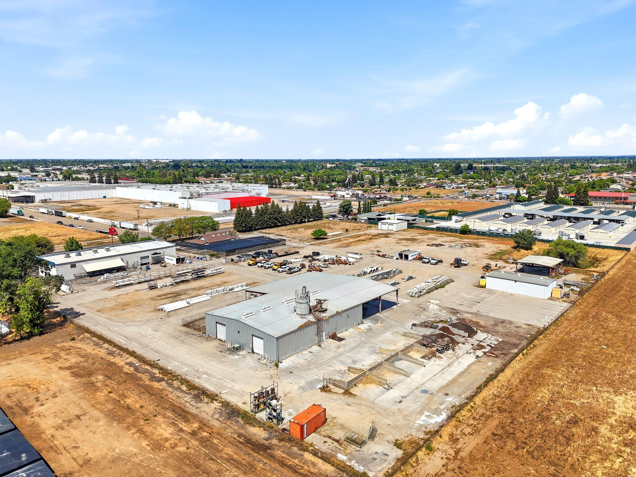 1260 S Buttonwillow Ave, Reedley, CA 93654