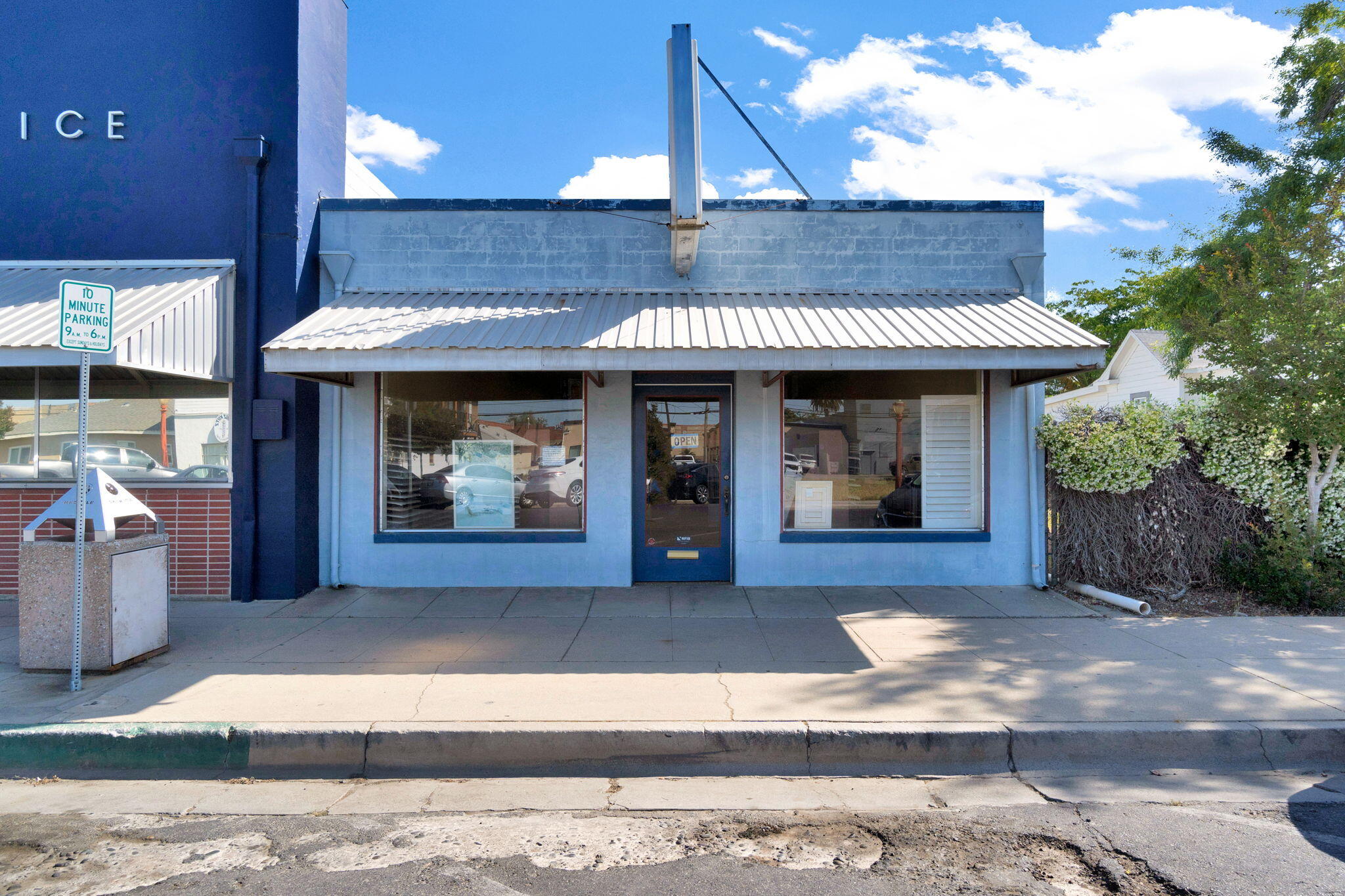 230 S K St, Dinuba, CA 93618