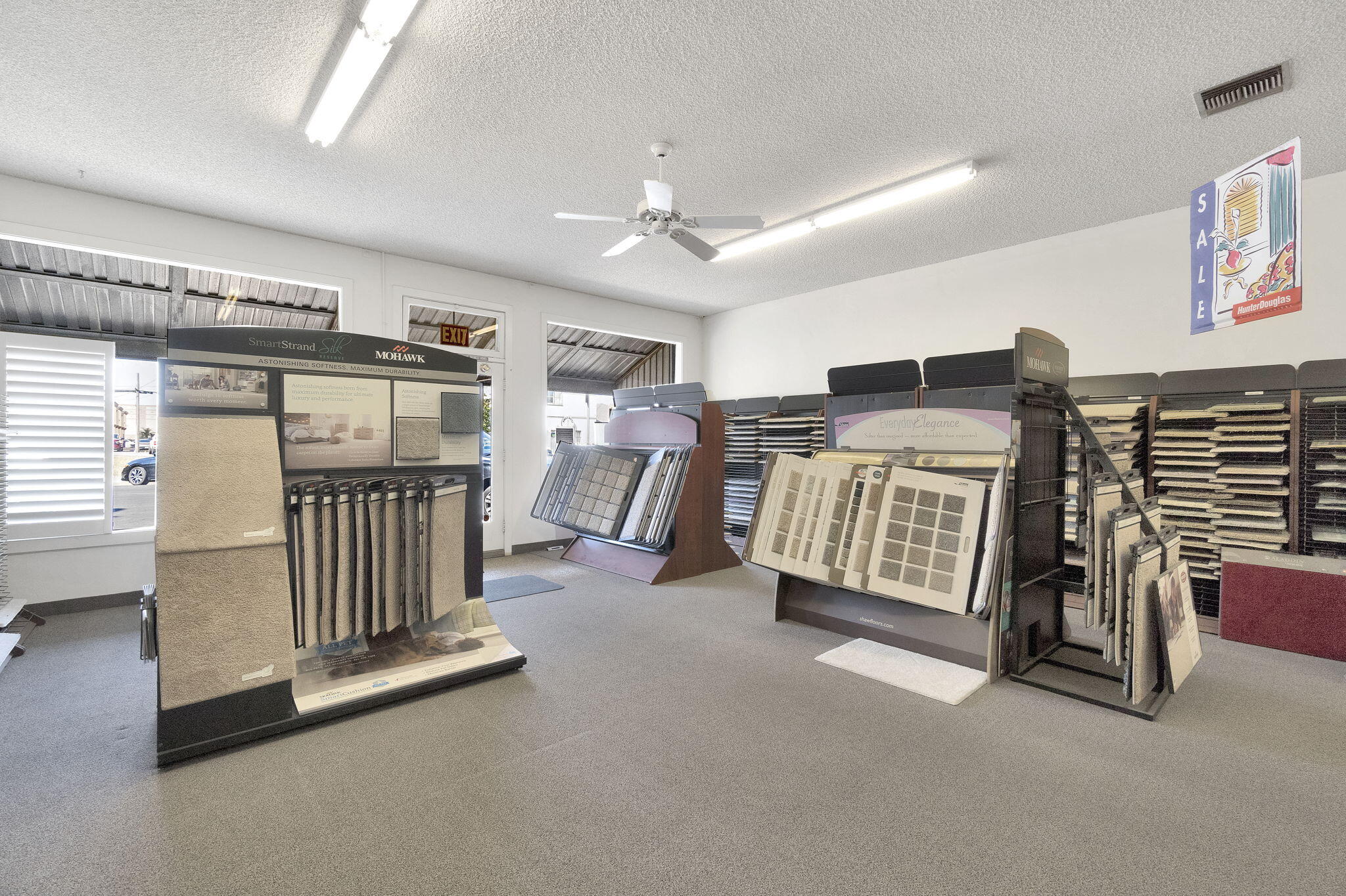 230 S K St, Dinuba, CA 93618