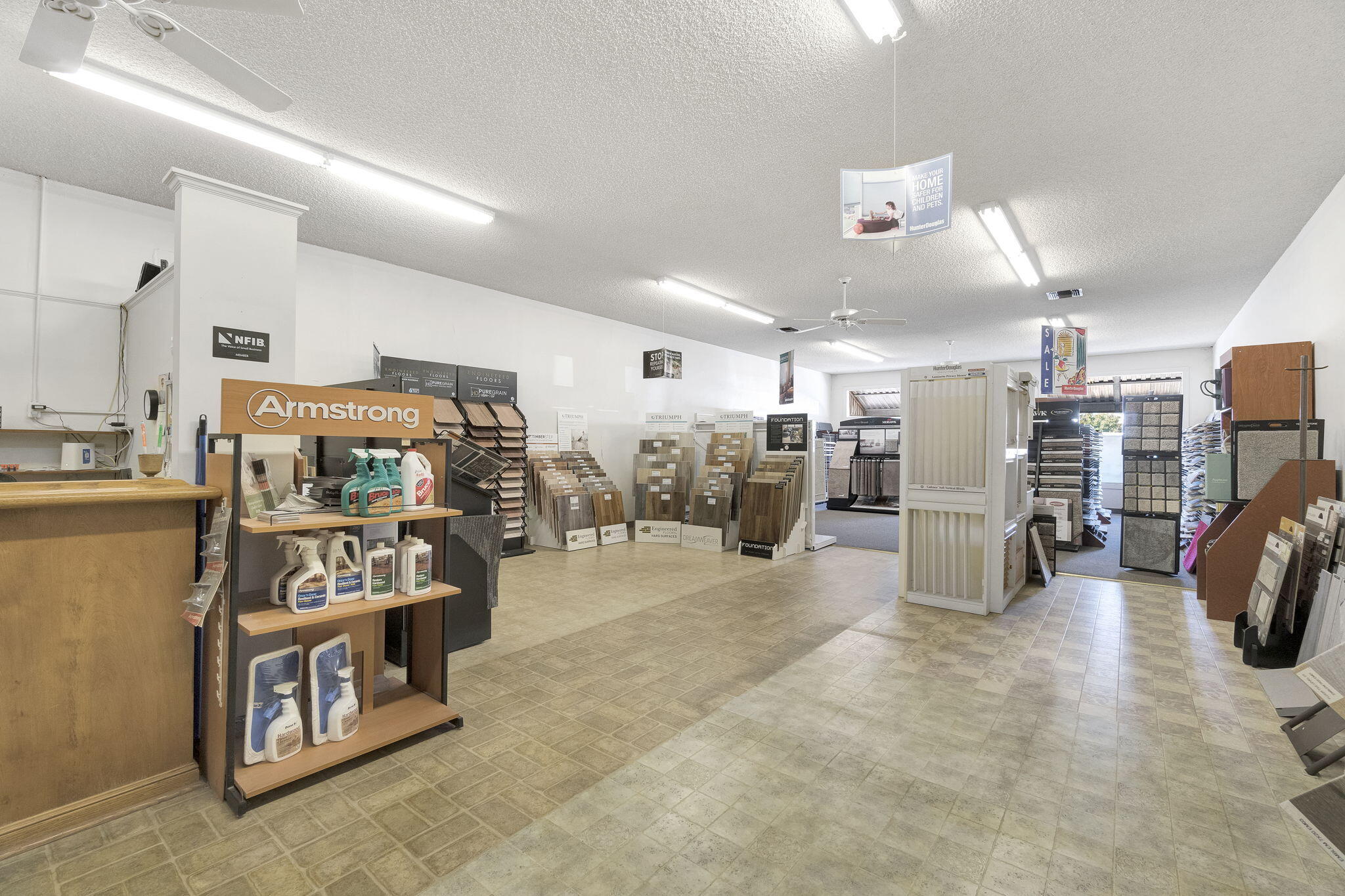 230 S K St, Dinuba, CA 93618