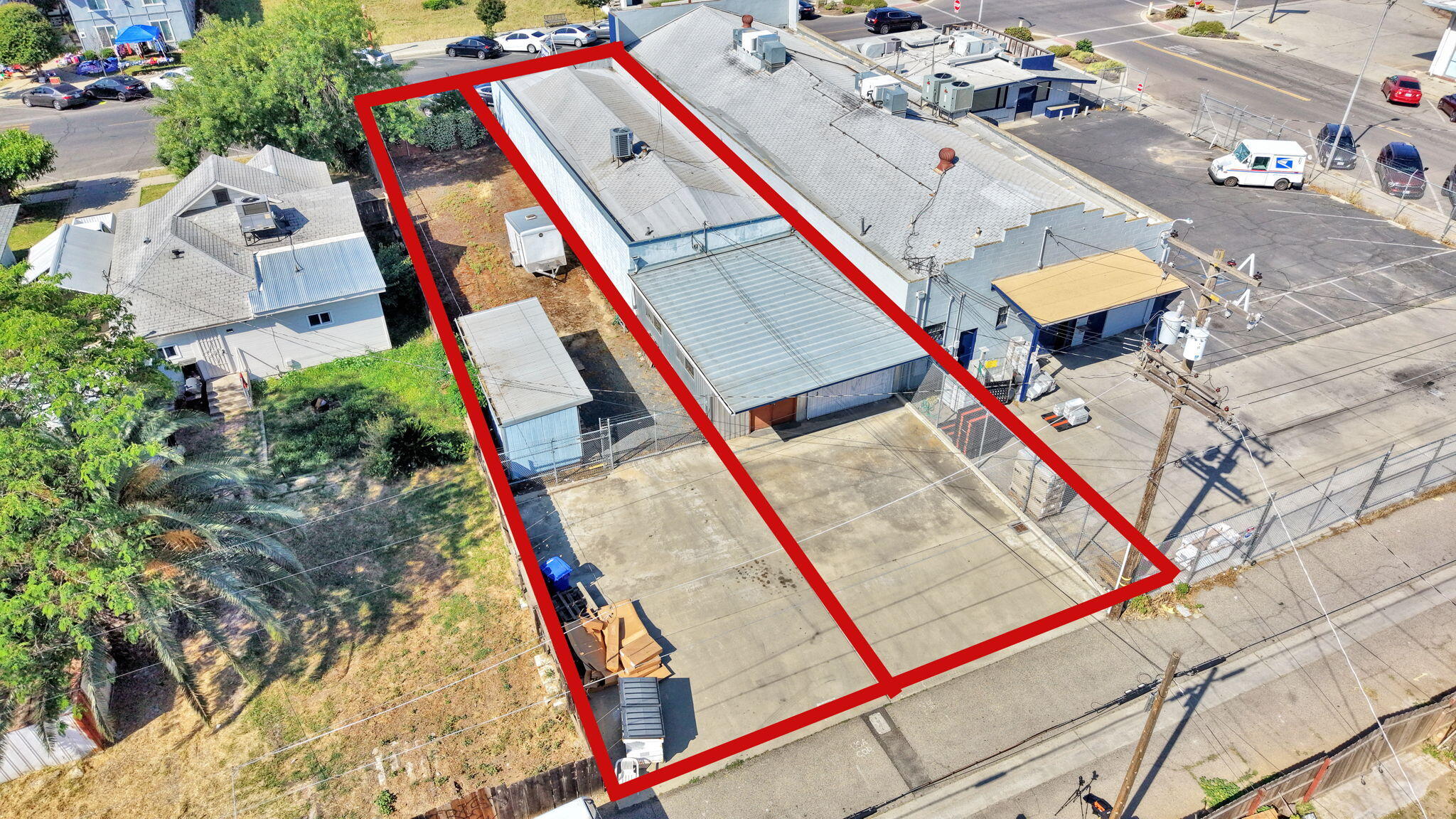 230 S K St, Dinuba, CA 93618