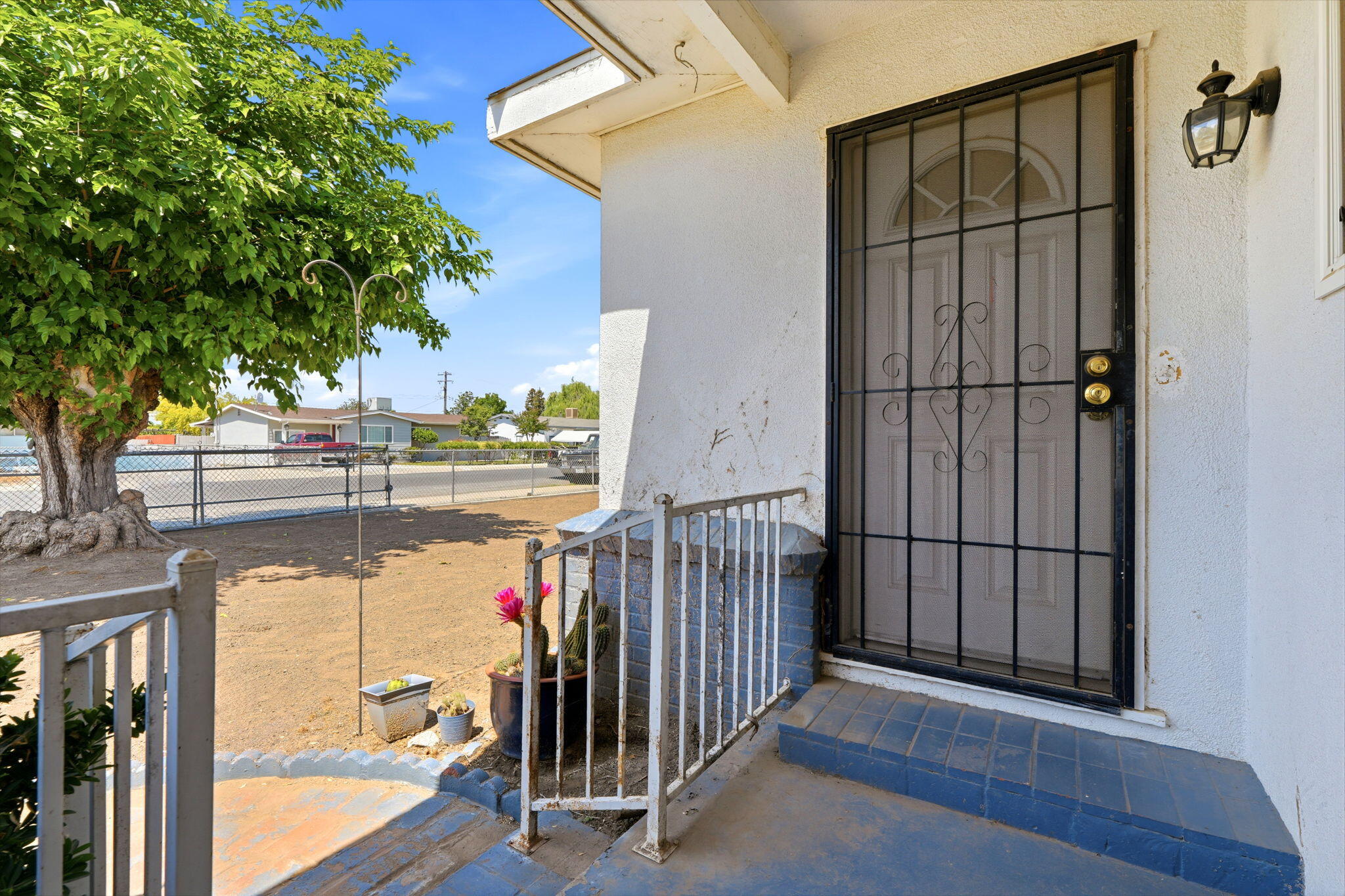 15358 Cedar Rd, Porterville, CA 93257