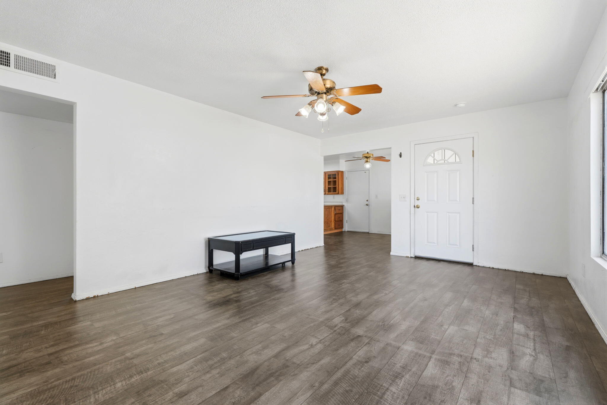 15358 Cedar Rd, Porterville, CA 93257