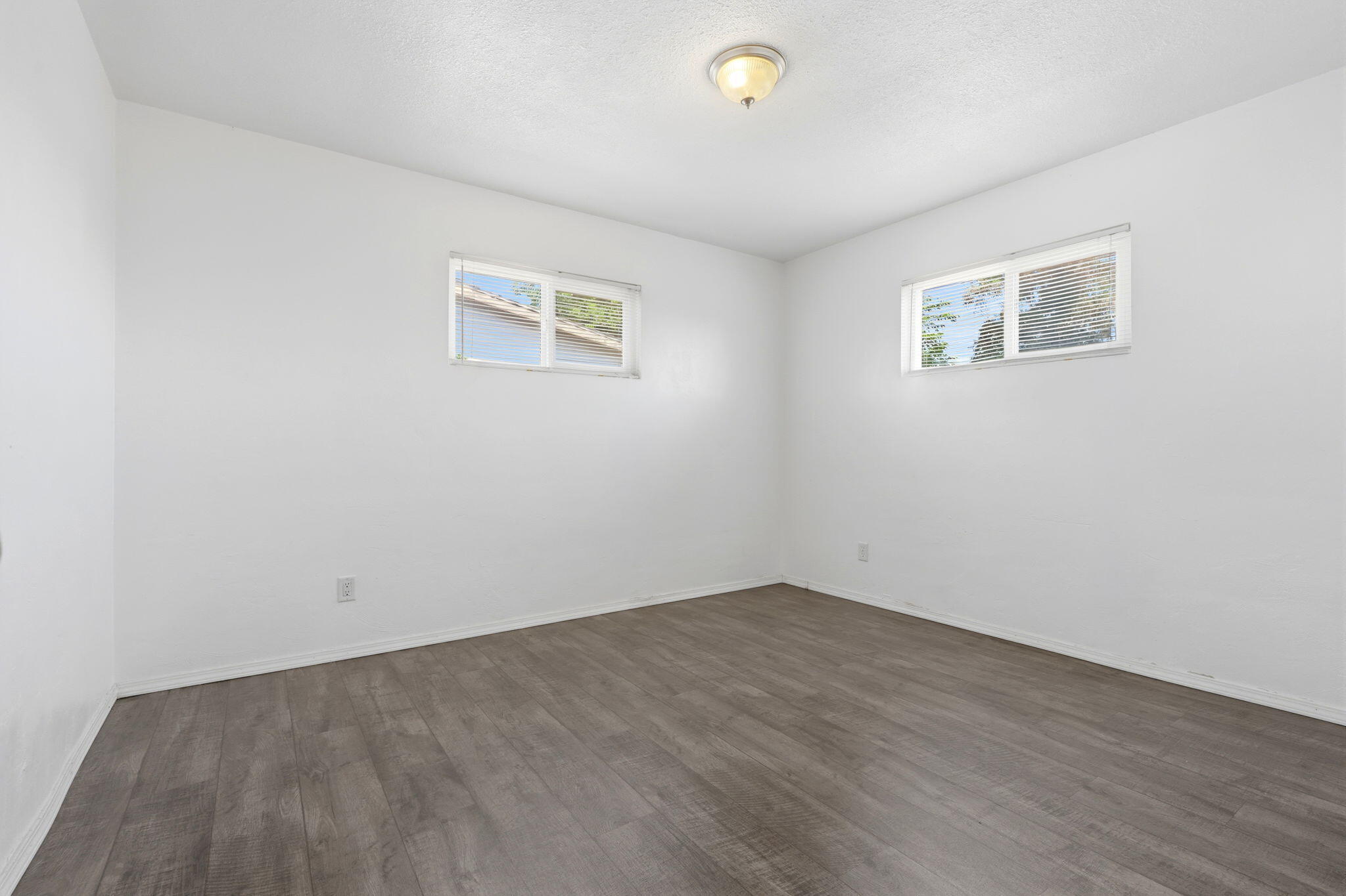 15358 Cedar Rd, Porterville, CA 93257