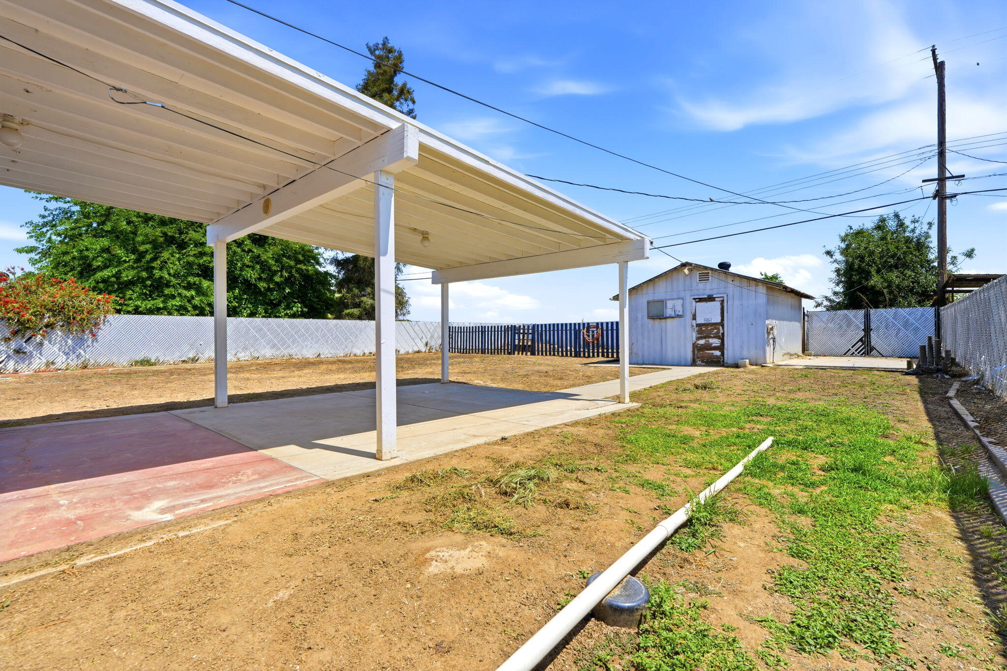 15358 Cedar Rd, Porterville, CA 93257