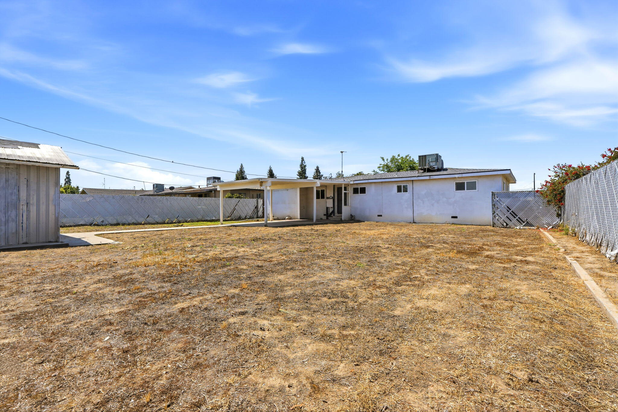 15358 Cedar Rd, Porterville, CA 93257