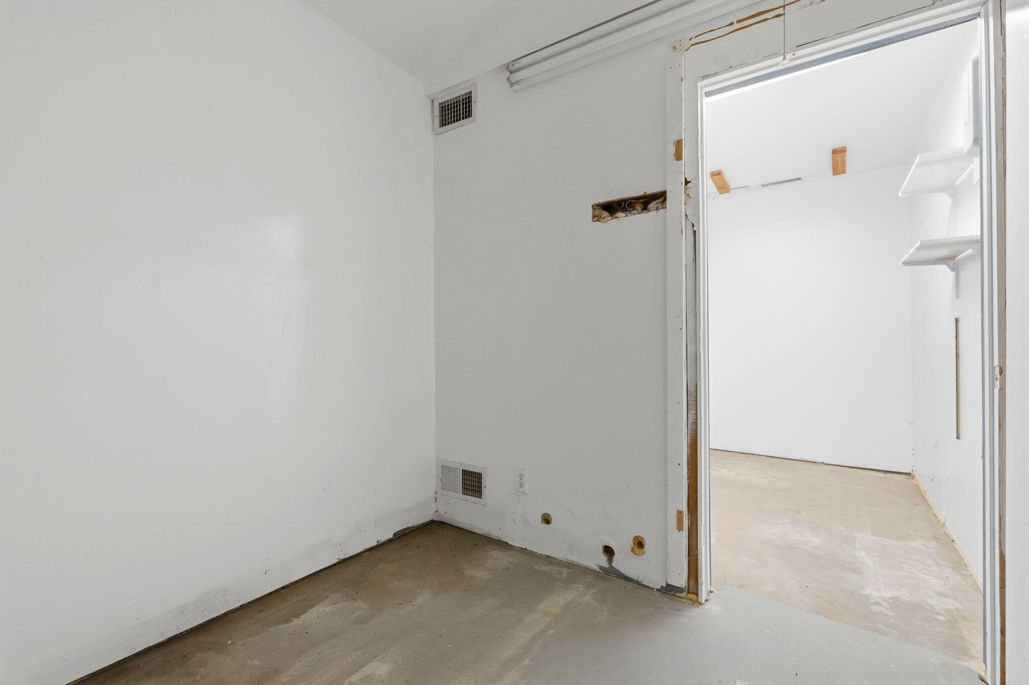 15358 Cedar Rd, Porterville, CA 93257