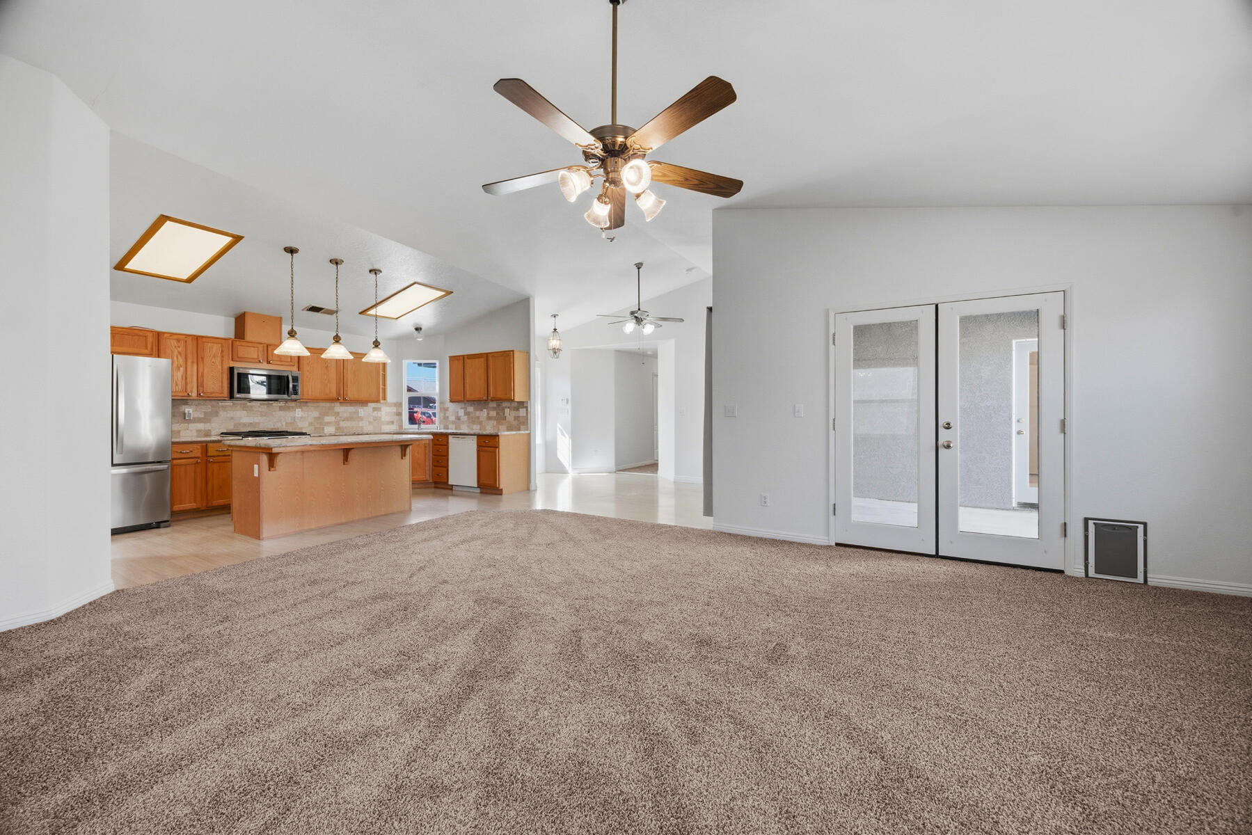 1752 Modoc Ave, Tulare, CA 93274