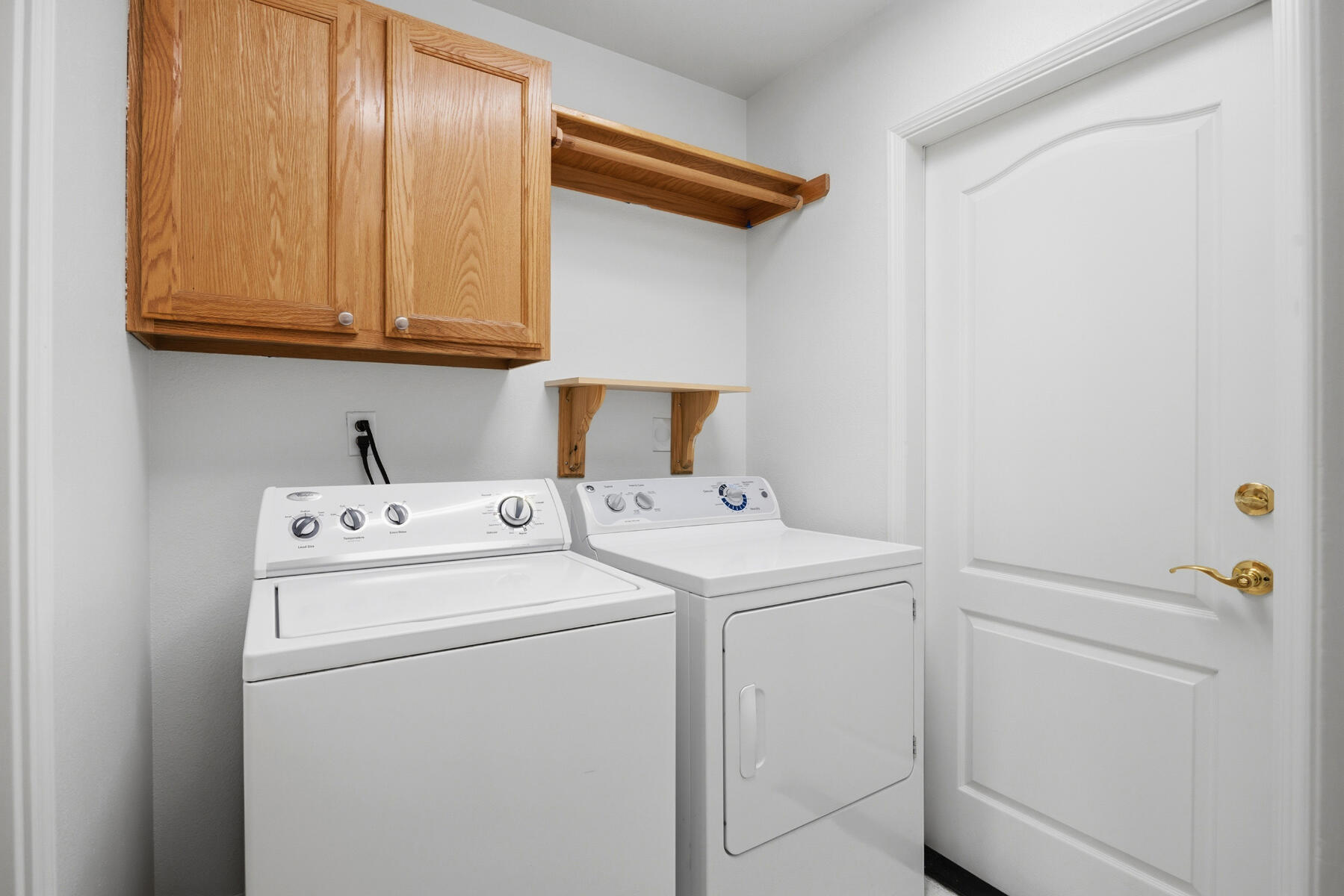 1752 Modoc Ave, Tulare, CA 93274