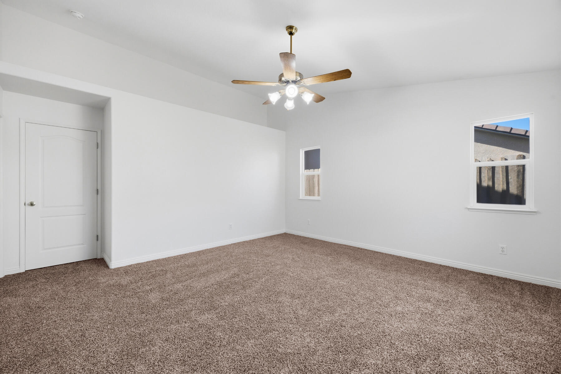 1752 Modoc Ave, Tulare, CA 93274