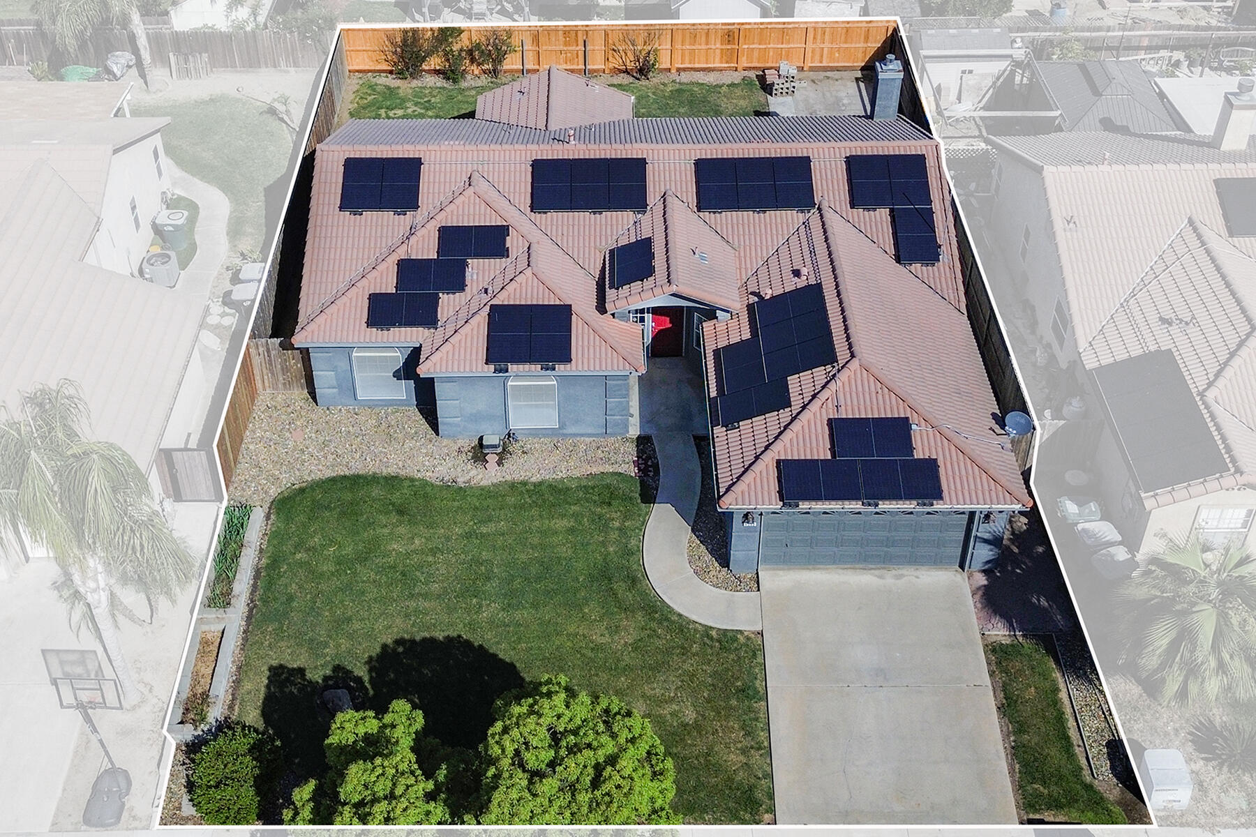 1752 Modoc Ave, Tulare, CA 93274