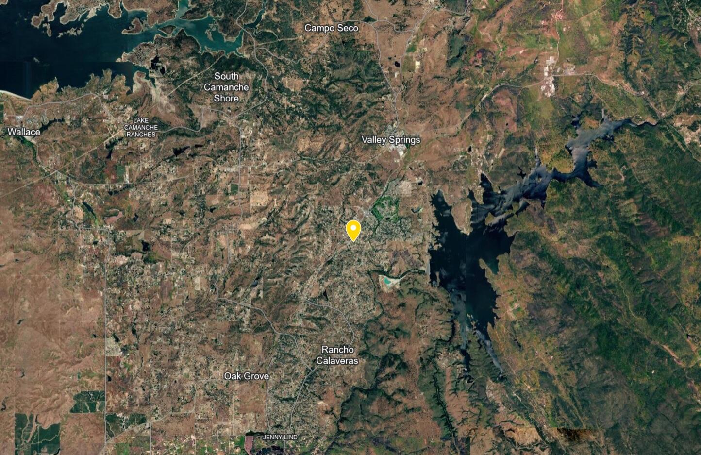 2534 Holmquist Ln, Valley Springs, CA 95252