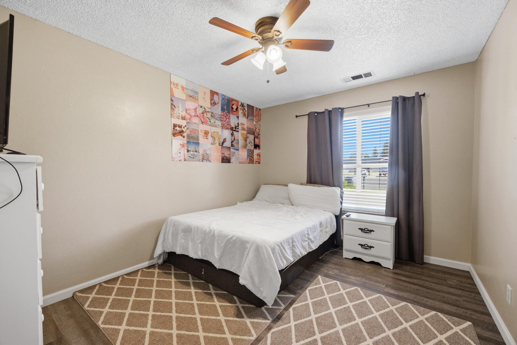 3113 W Whitendale Ave, Visalia, CA 93277