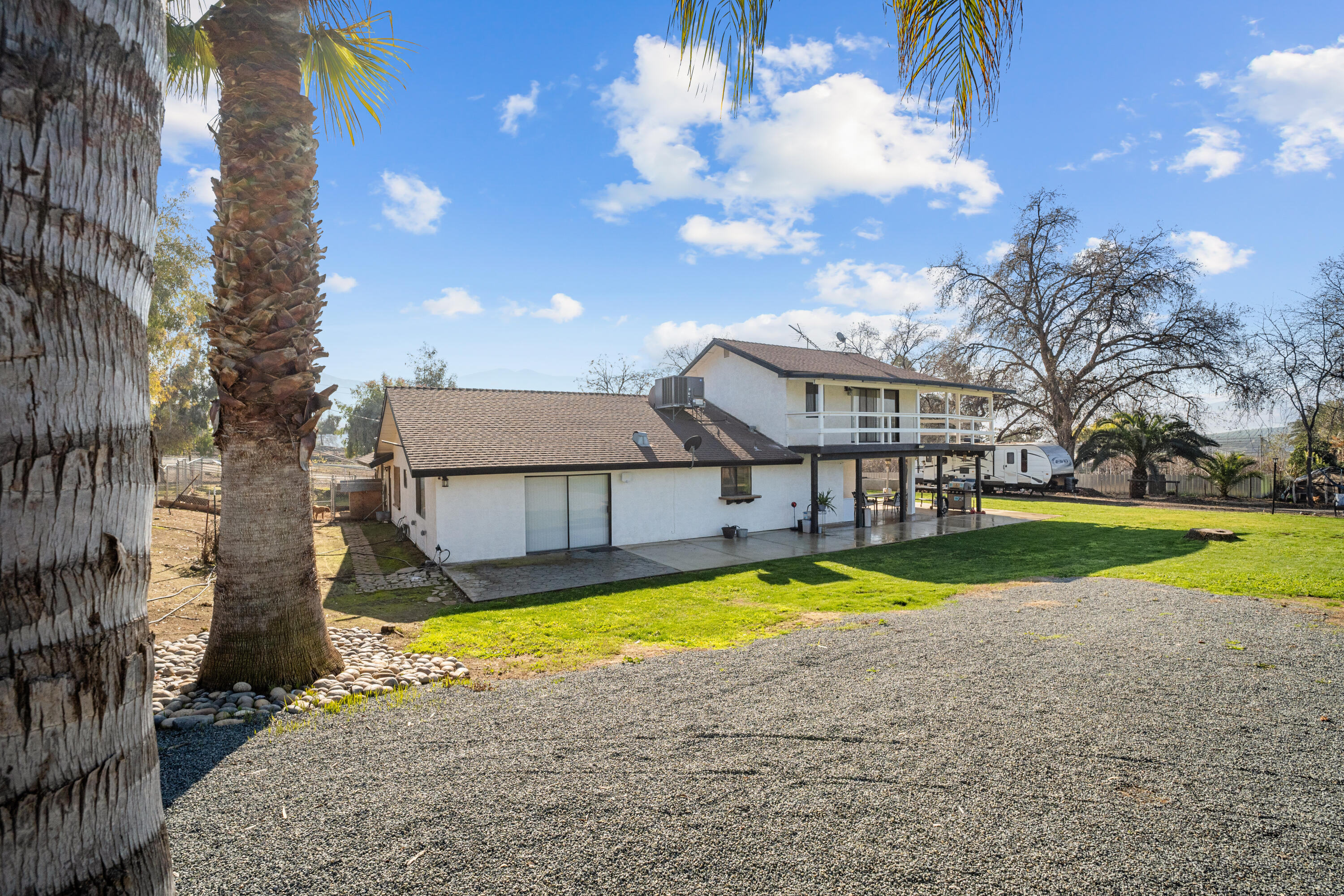 31369 Success Valley Dr, Porterville, CA 93257