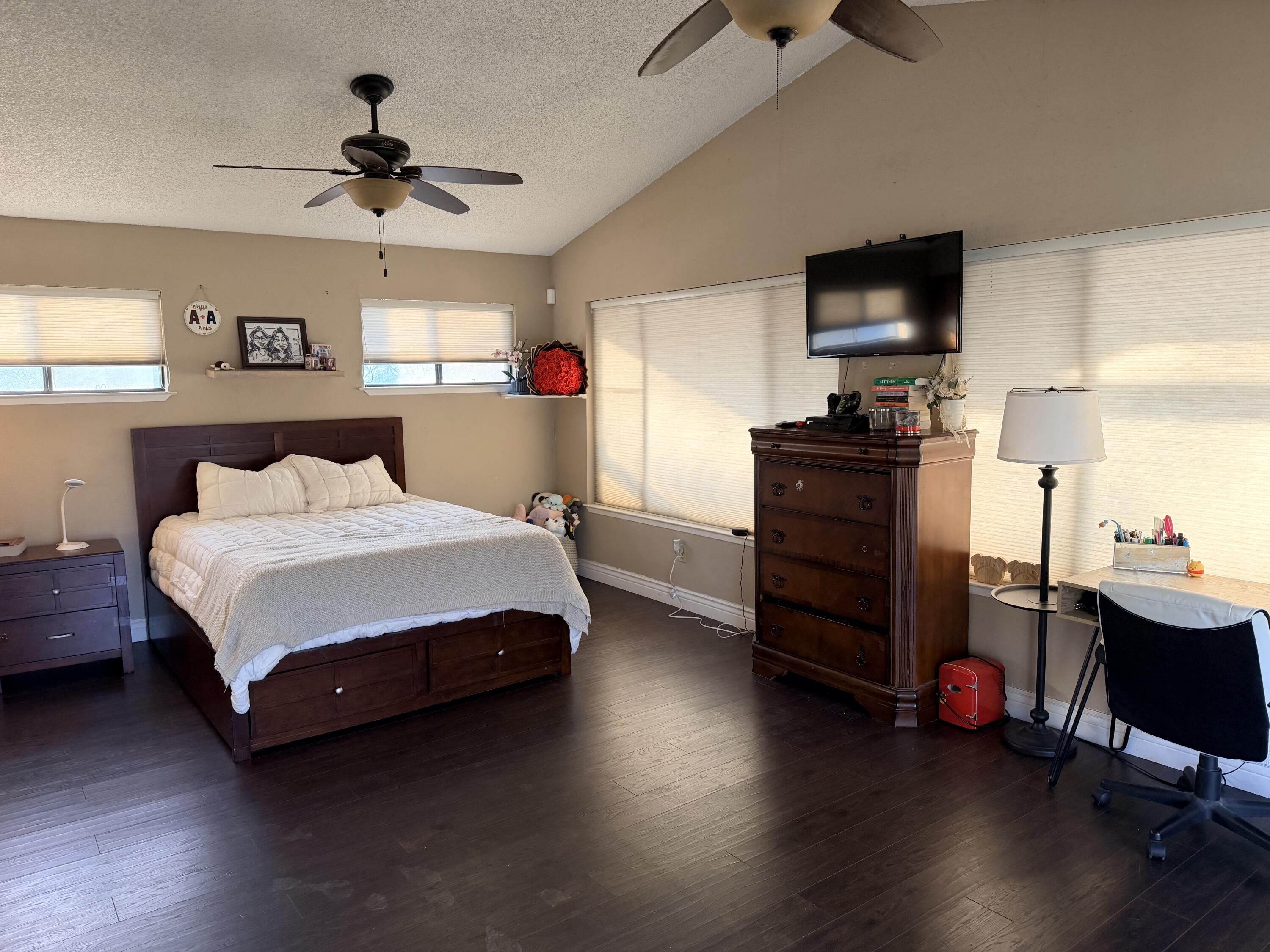 31369 Success Valley Dr, Porterville, CA 93257