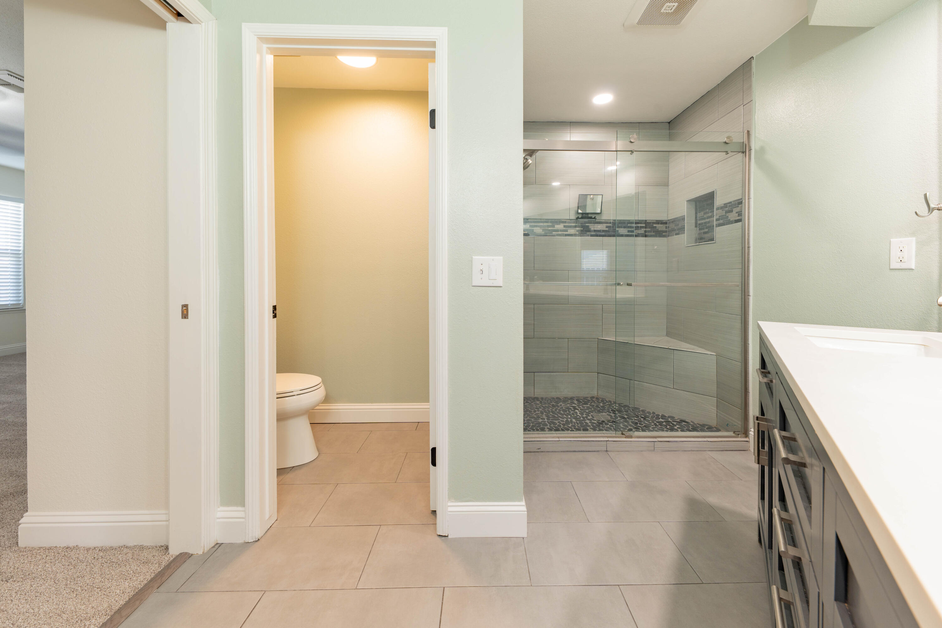 797 Elderwood Ln, Lemoore, CA 93245