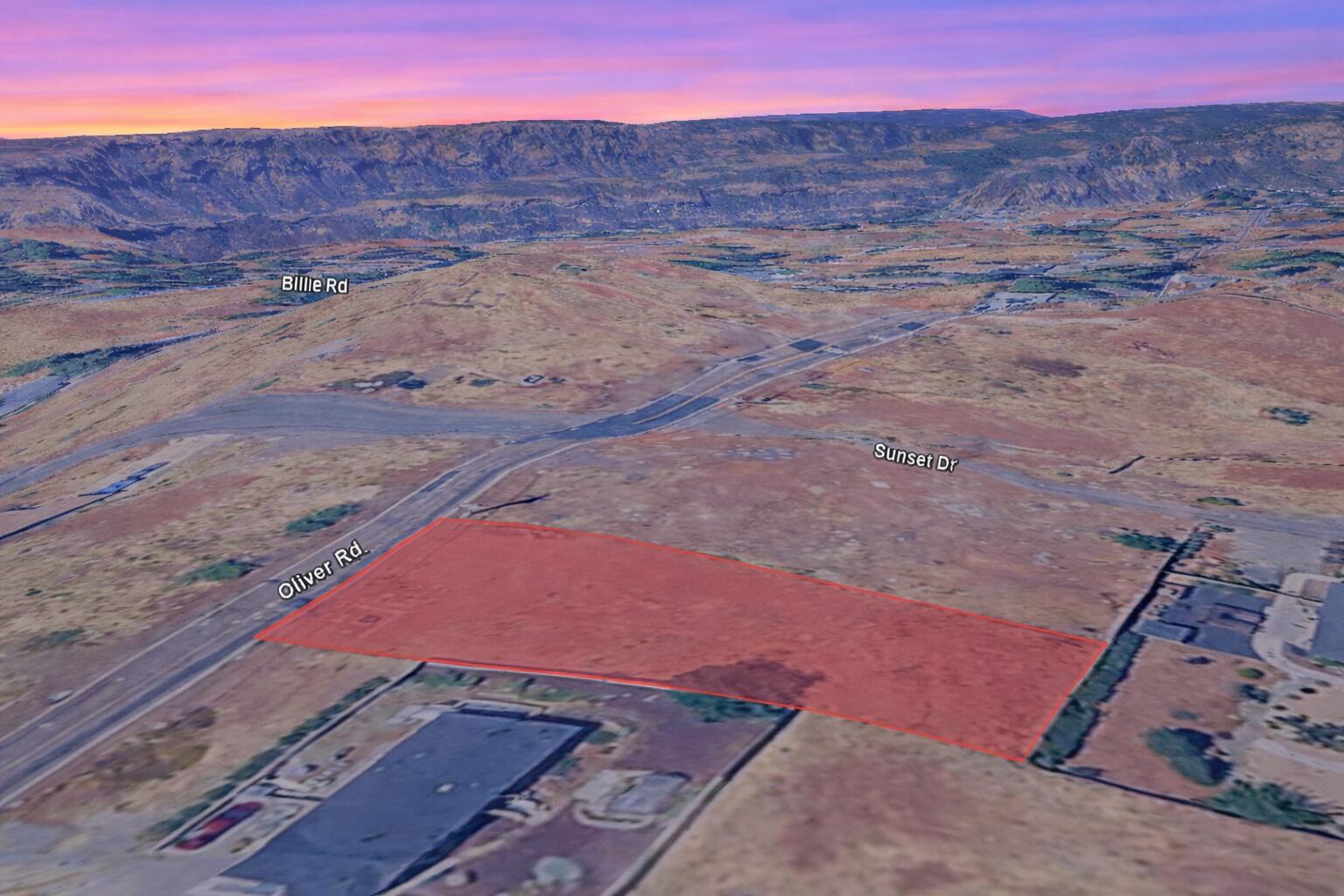 6132 Oliver Rd, Paradise, CA 95969