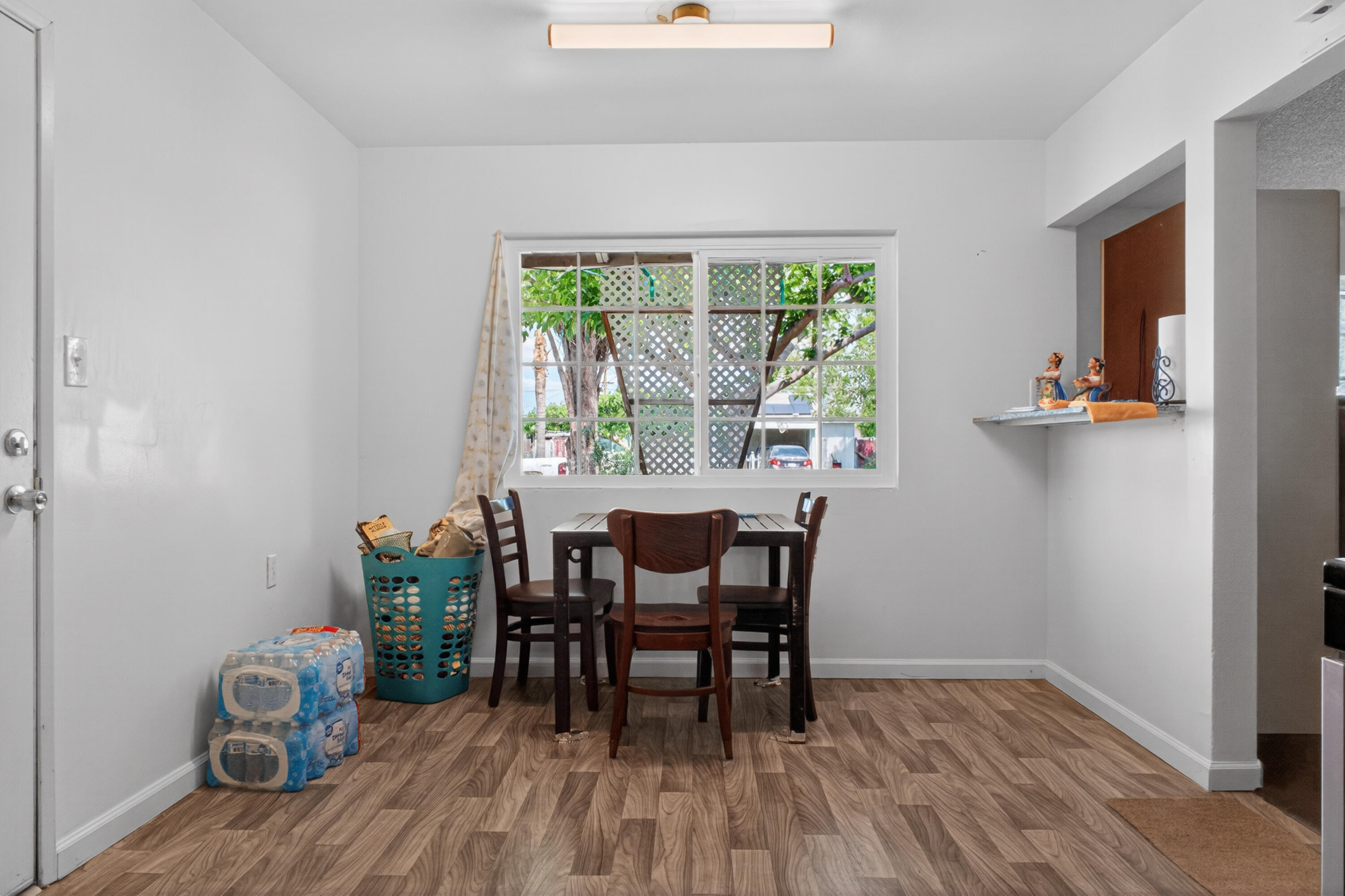 1201 13th St, Wasco, CA 93280