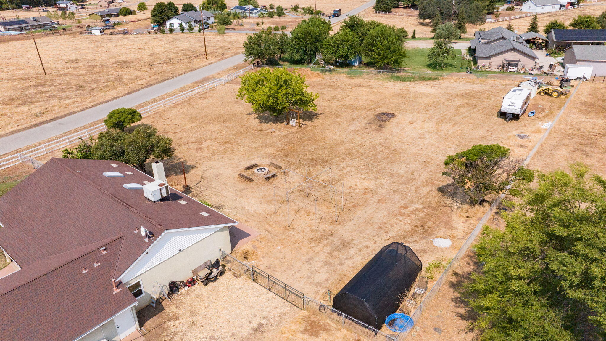 7272 Lupine Dr, Sanger, CA 93657