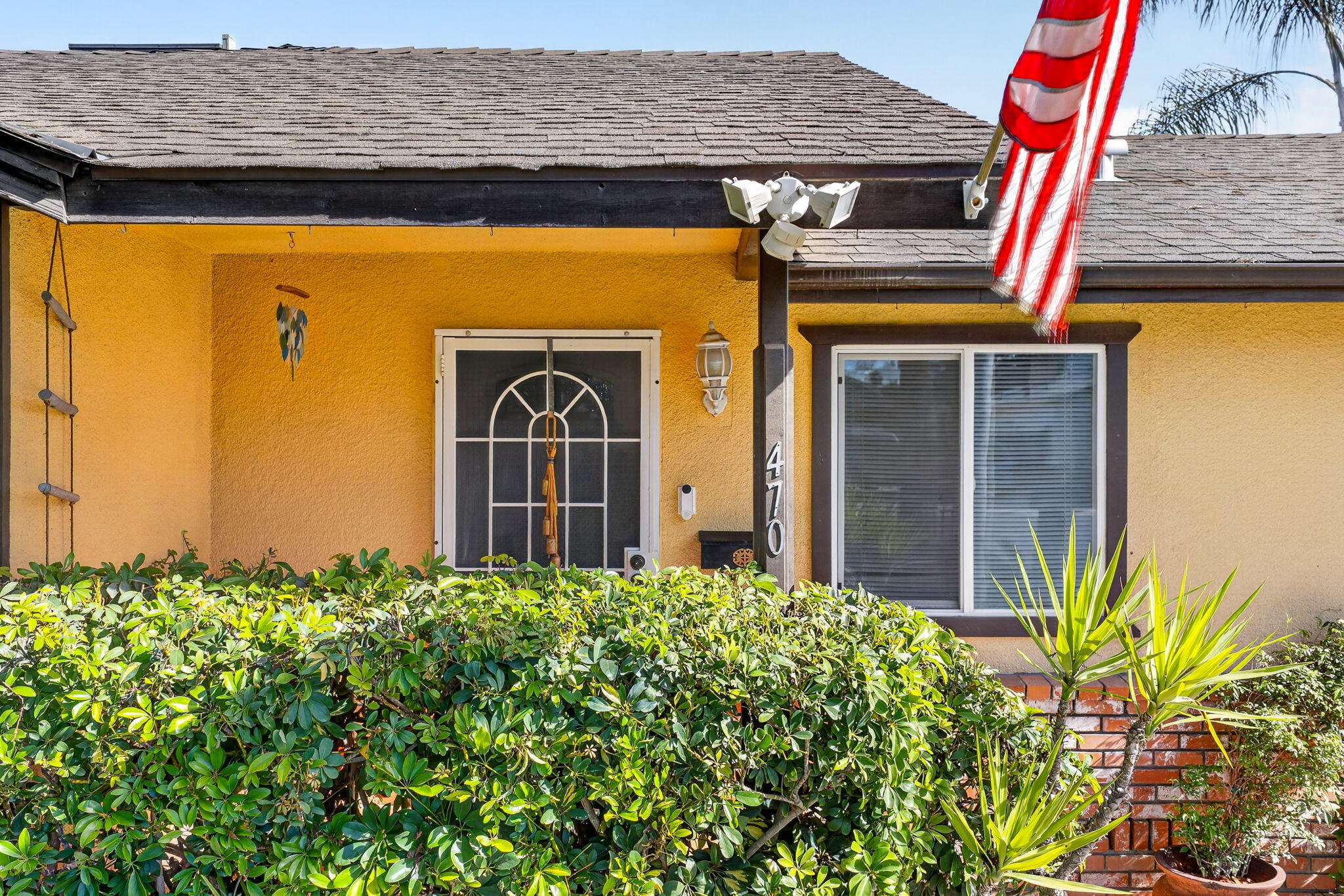 470 W Kanai Ave, Porterville, CA 93257