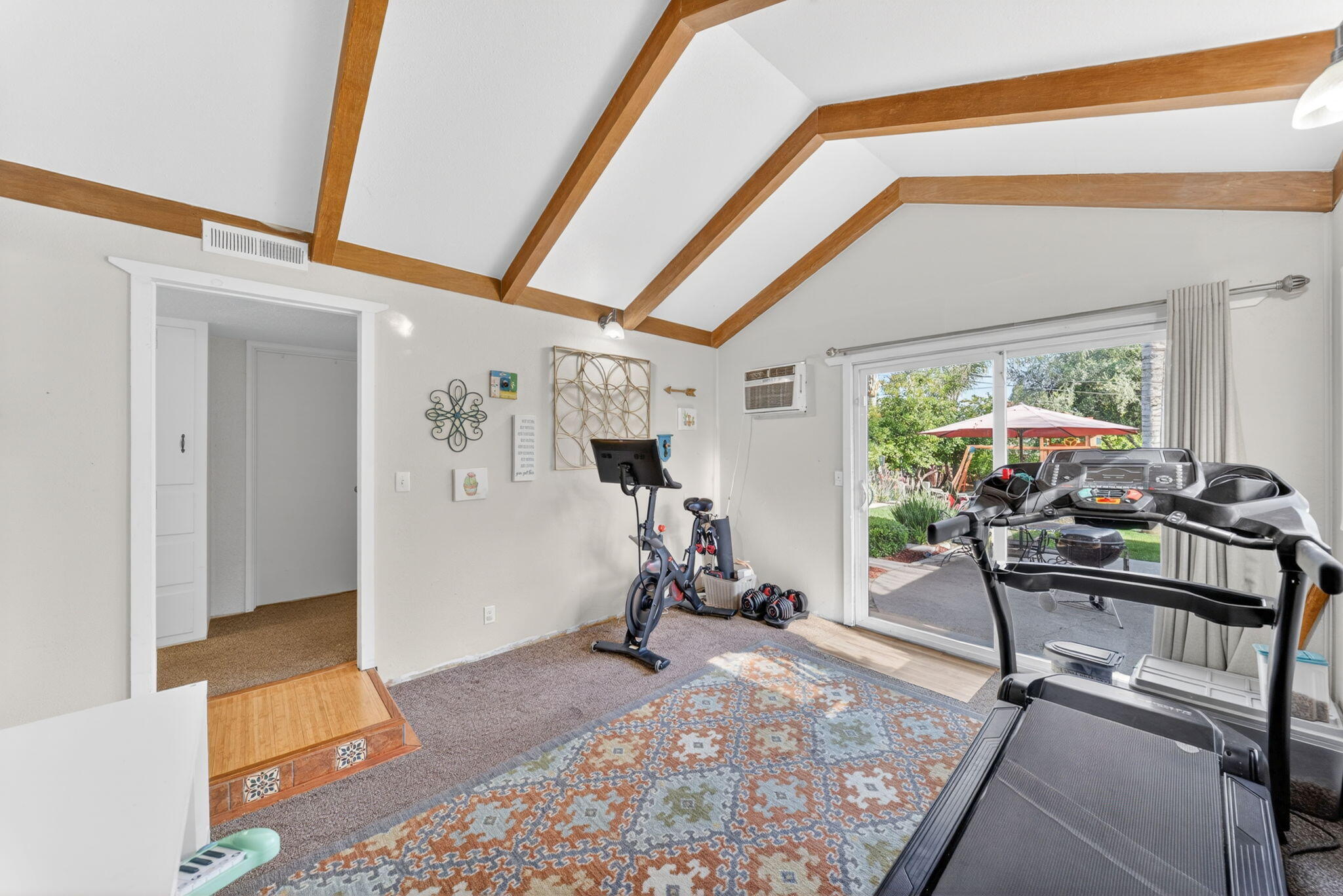 470 W Kanai Ave, Porterville, CA 93257