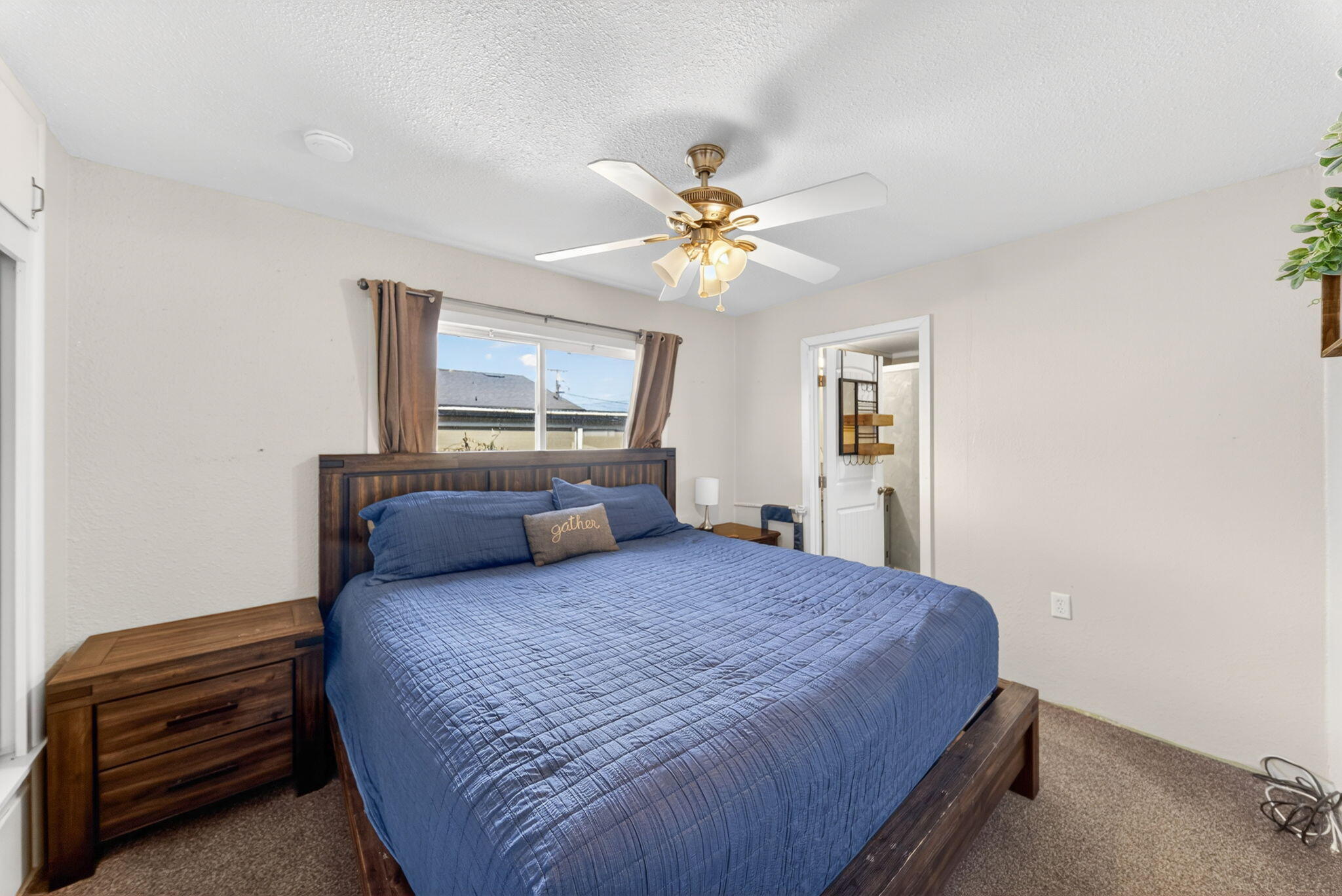 470 W Kanai Ave, Porterville, CA 93257