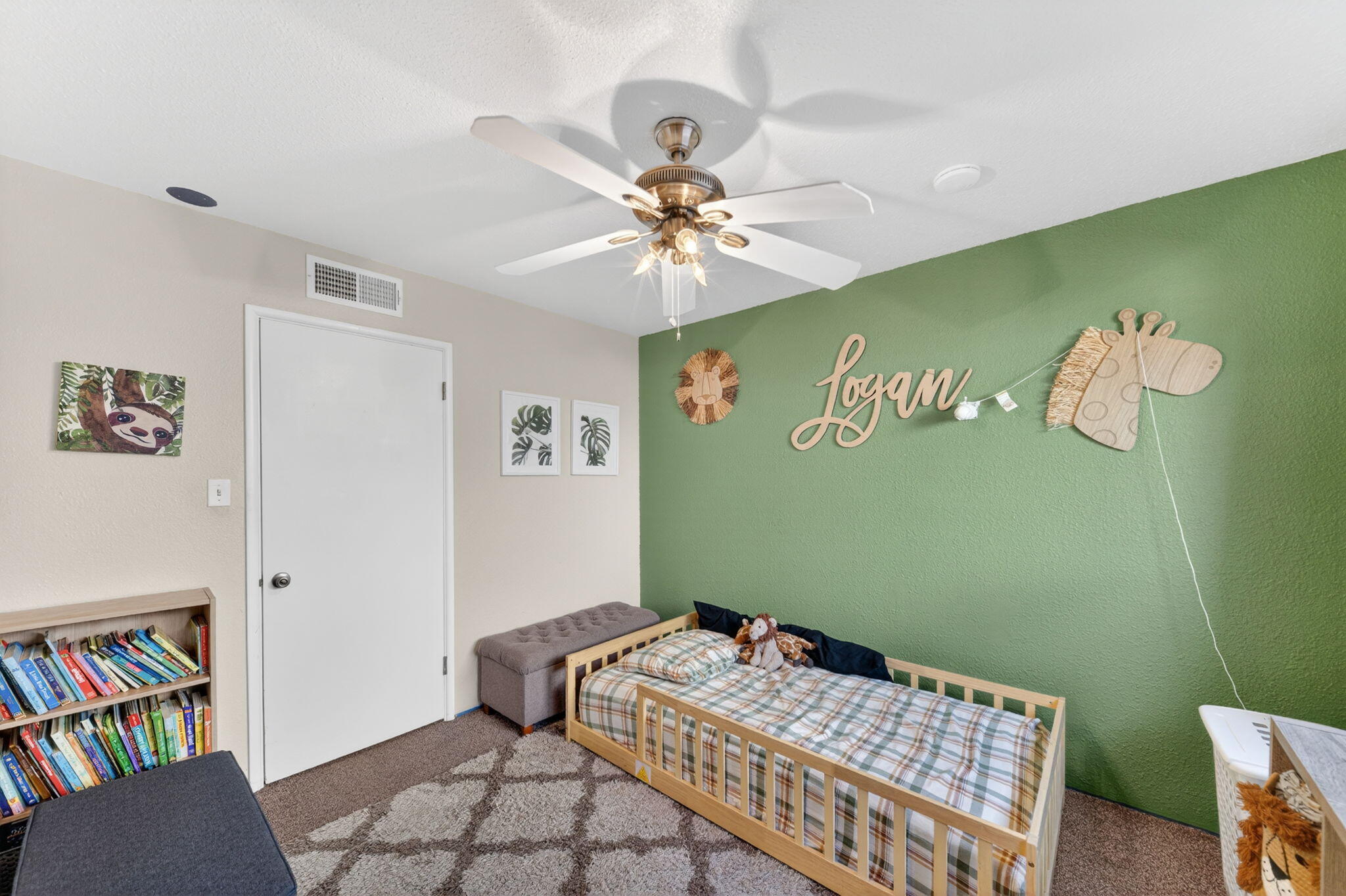 470 W Kanai Ave, Porterville, CA 93257