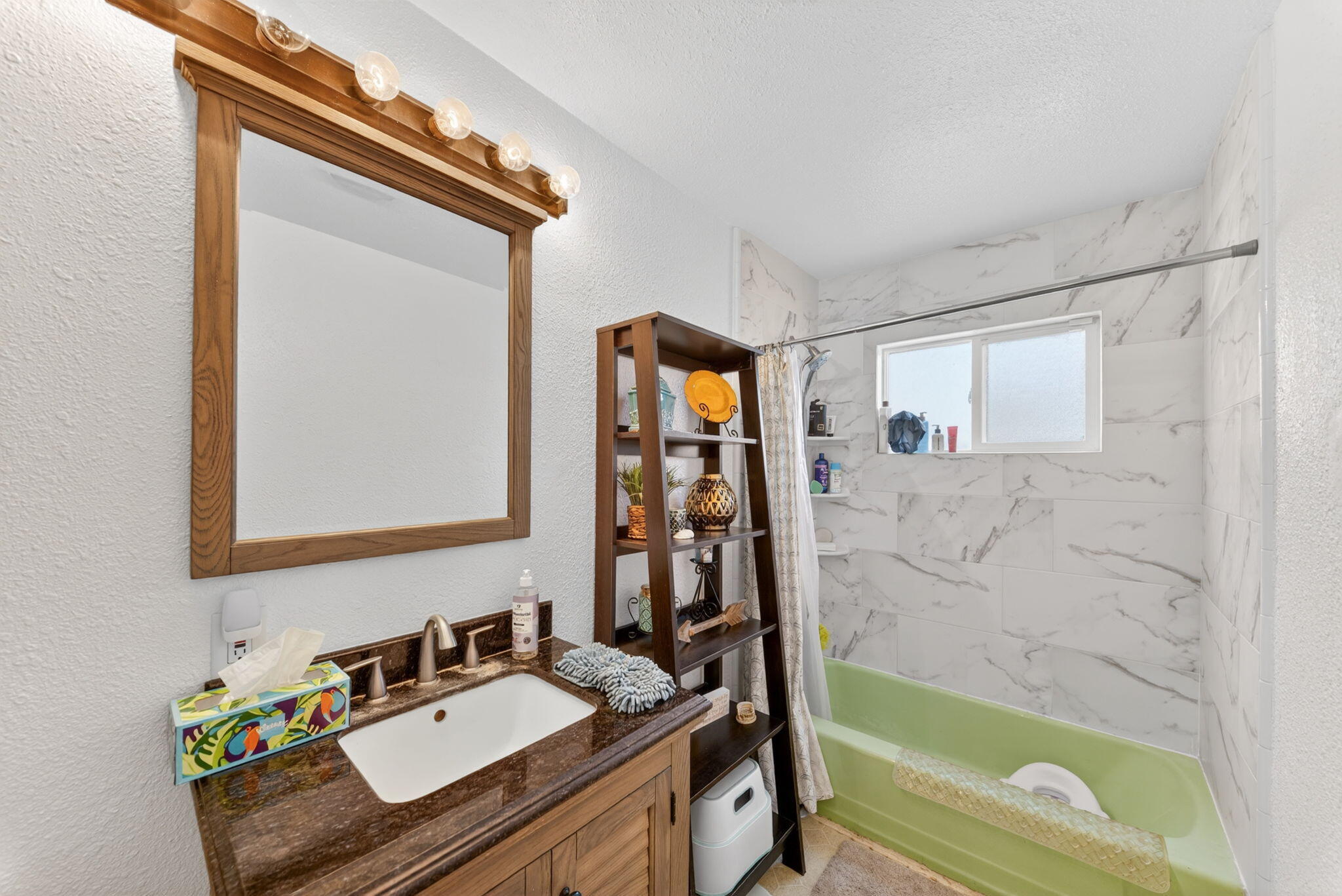 470 W Kanai Ave, Porterville, CA 93257