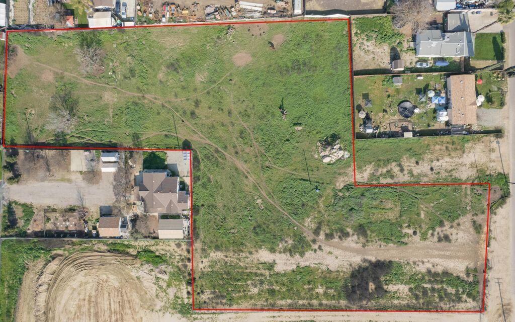 000 S Burke St, Visalia, CA 93292