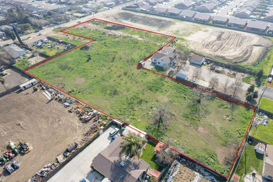 000 S Burke St, Visalia, CA 93292