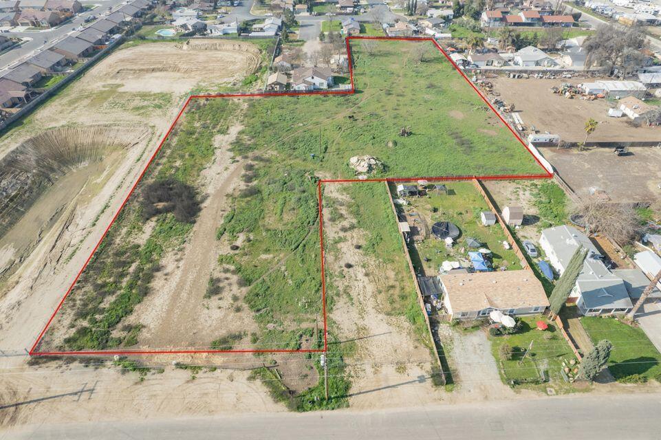 000 S Burke St, Visalia, CA 93292