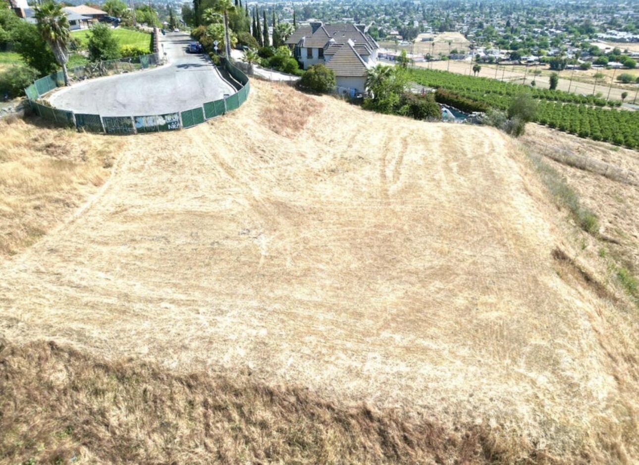 1485 N Highland Dr, Porterville, CA 93257