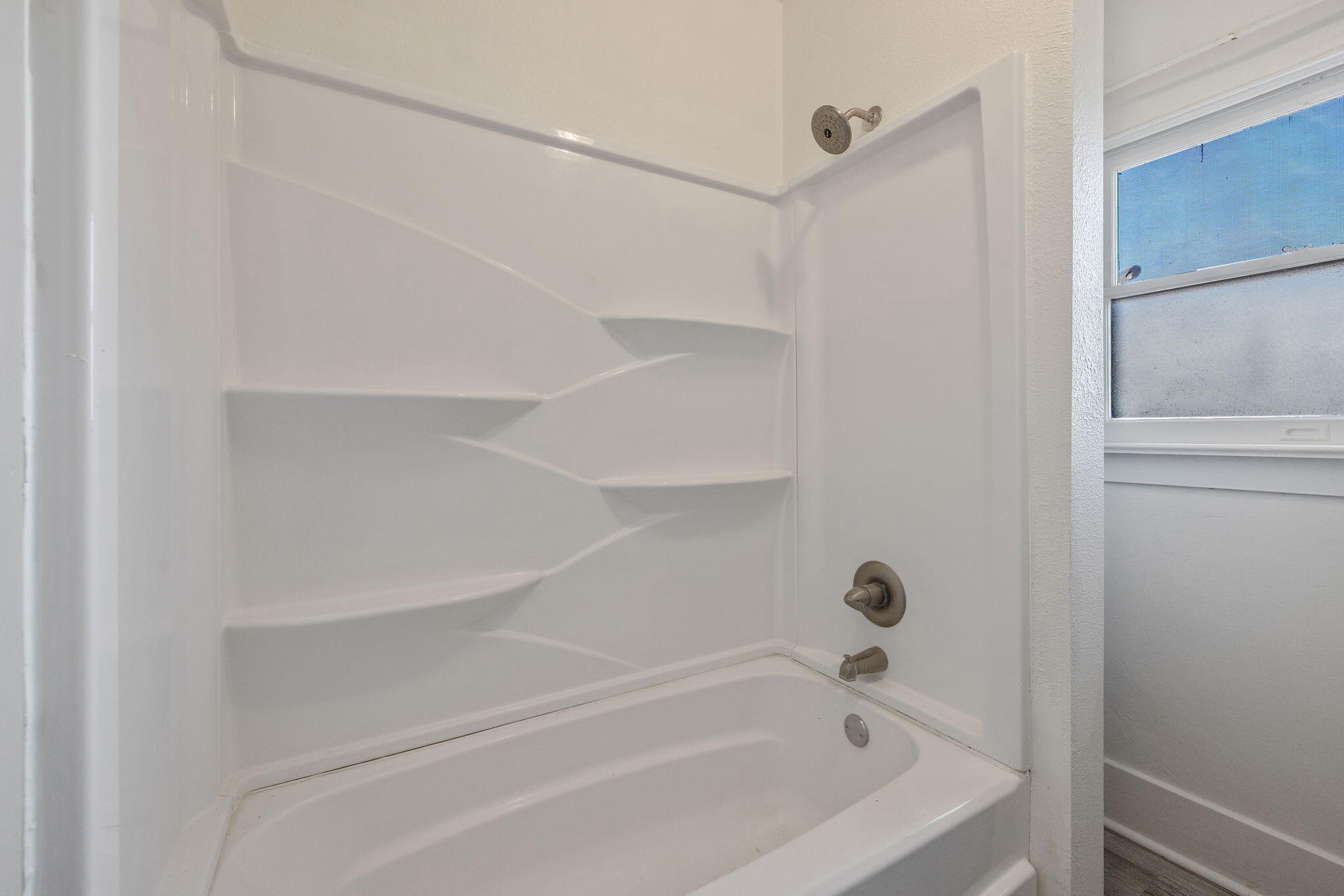 231 S F St, Exeter, CA 93221