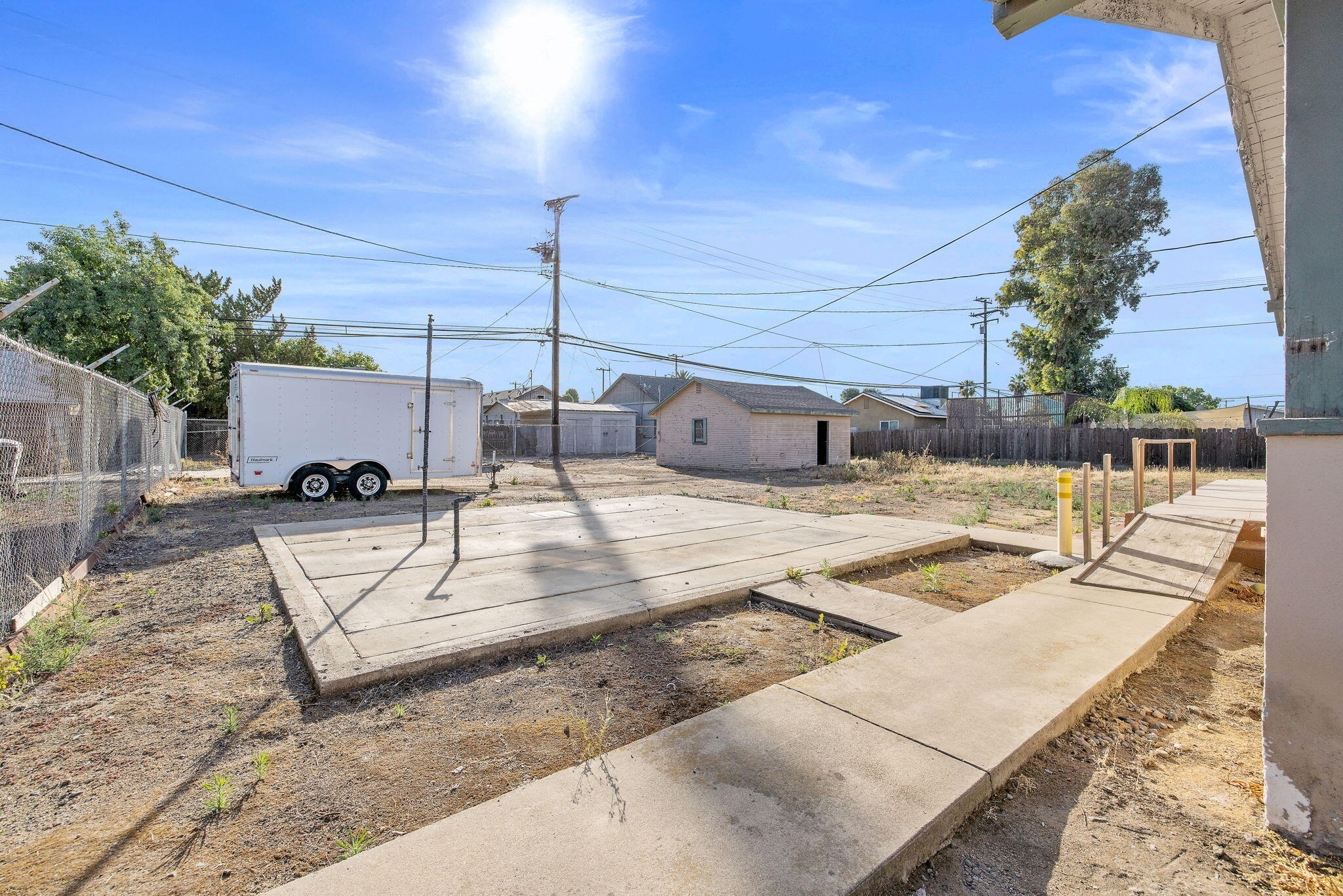 231 S F St, Exeter, CA 93221