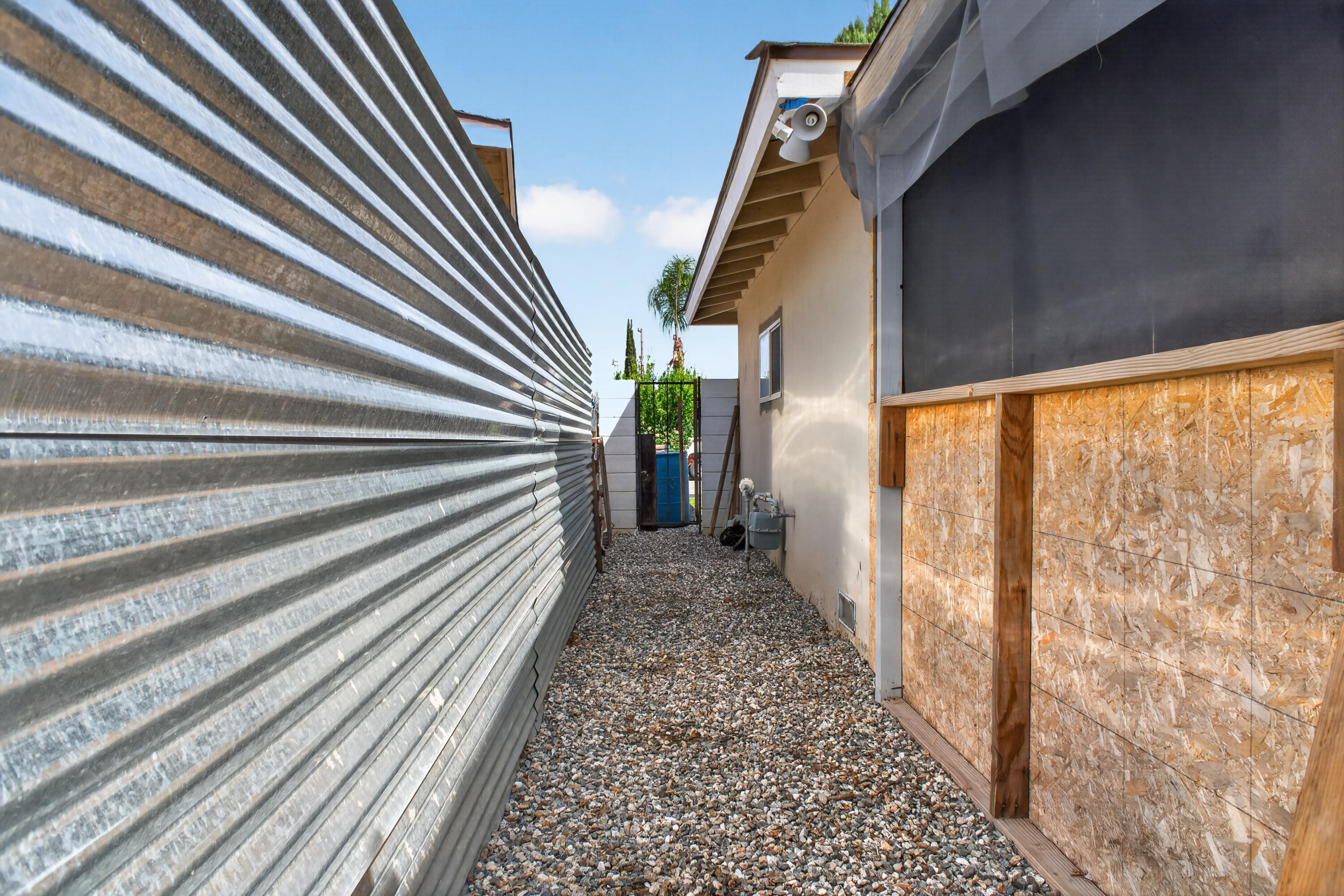 1201 13th St, Wasco, CA 93280