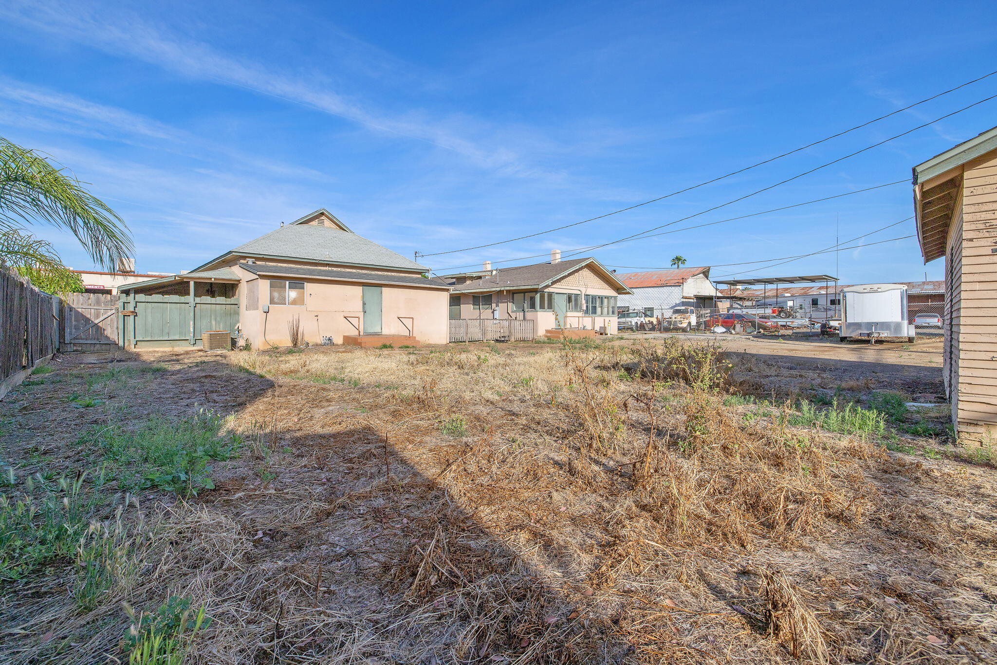 241 S F St, Exeter, CA 93221