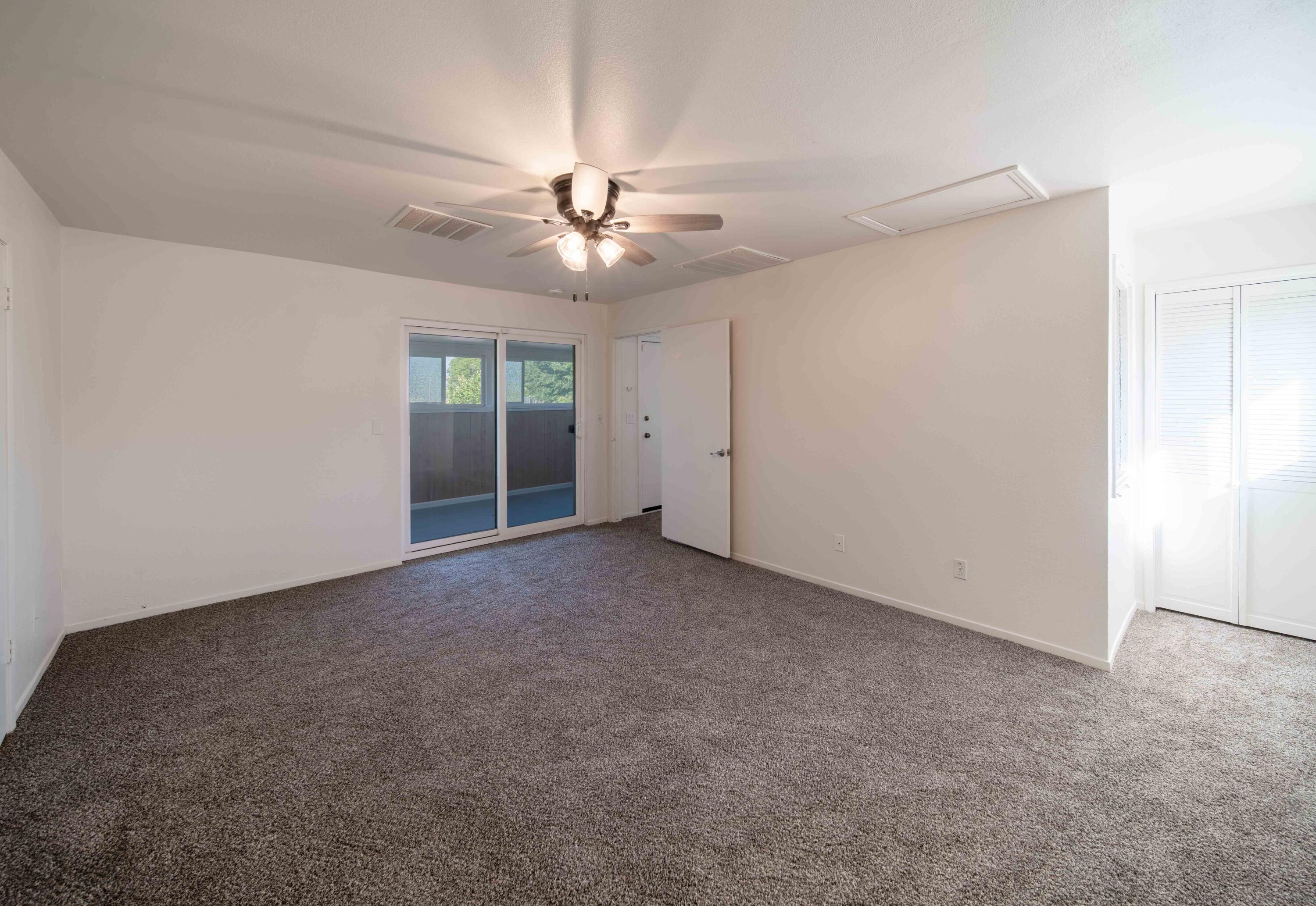 4421 N Woodrow Ave, Fresno, CA 93726