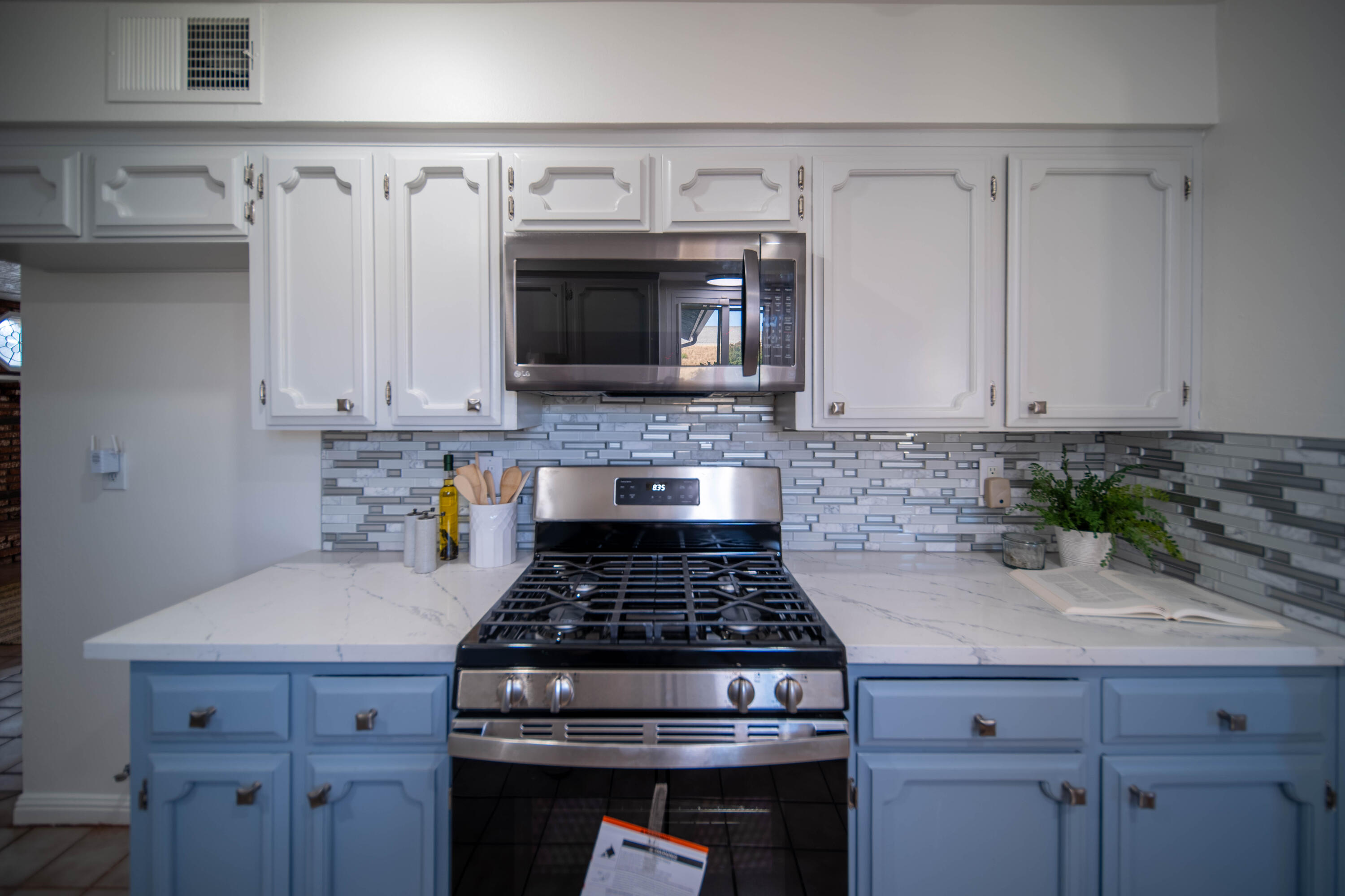 4421 N Woodrow Ave, Fresno, CA 93726