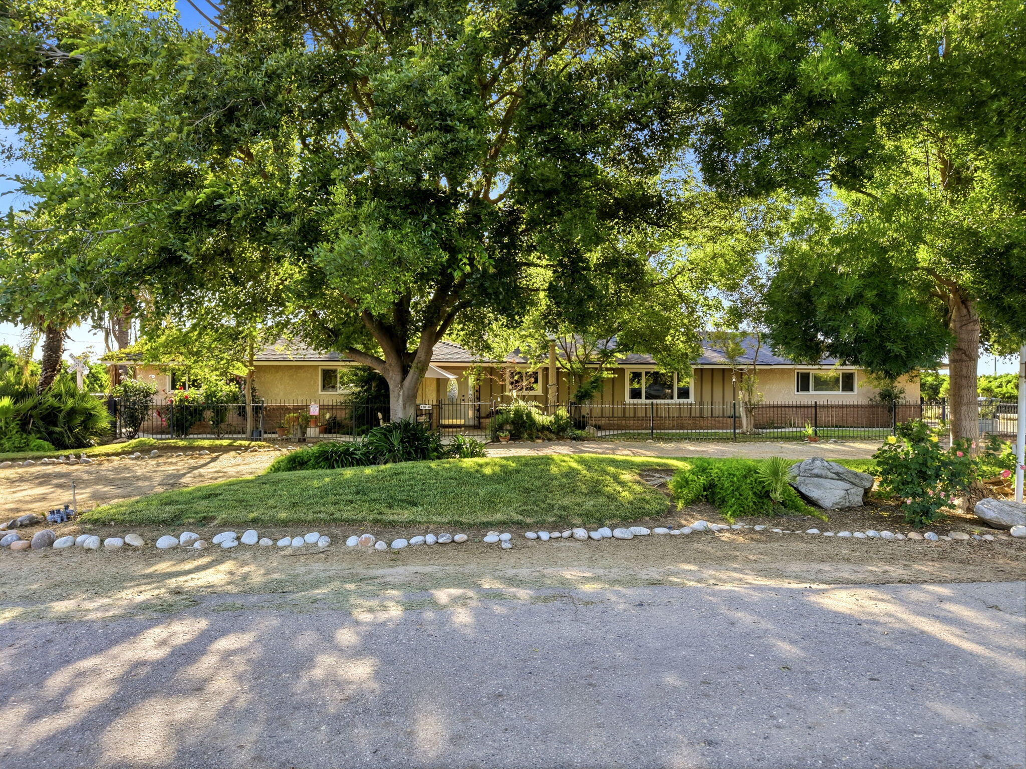 34339 Rd 162, Visalia, CA 93292