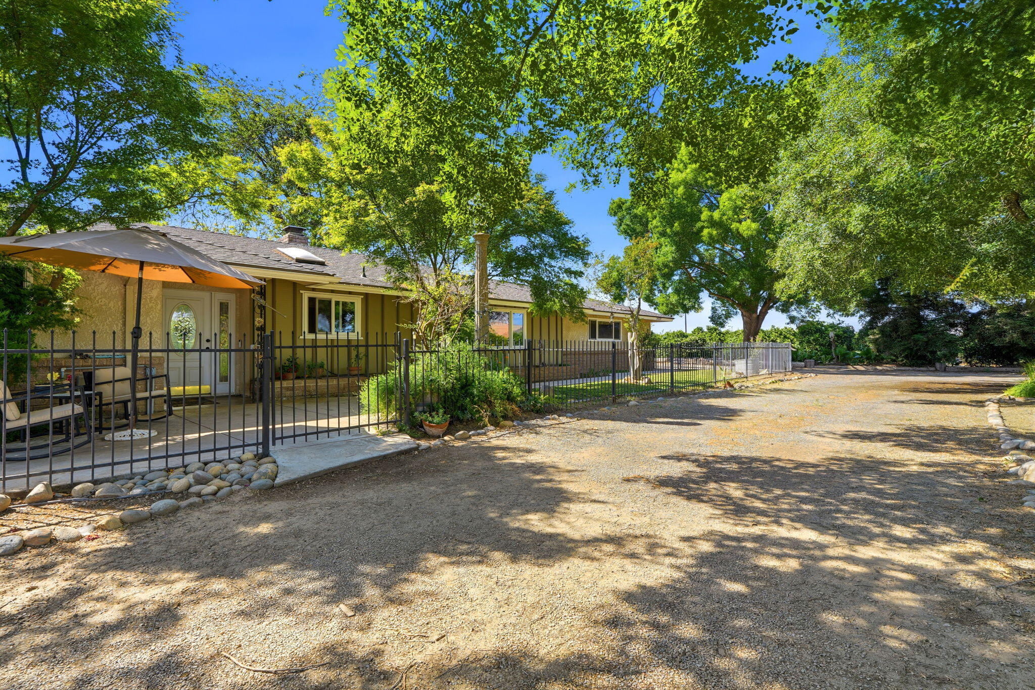 34339 Rd 162, Visalia, CA 93292