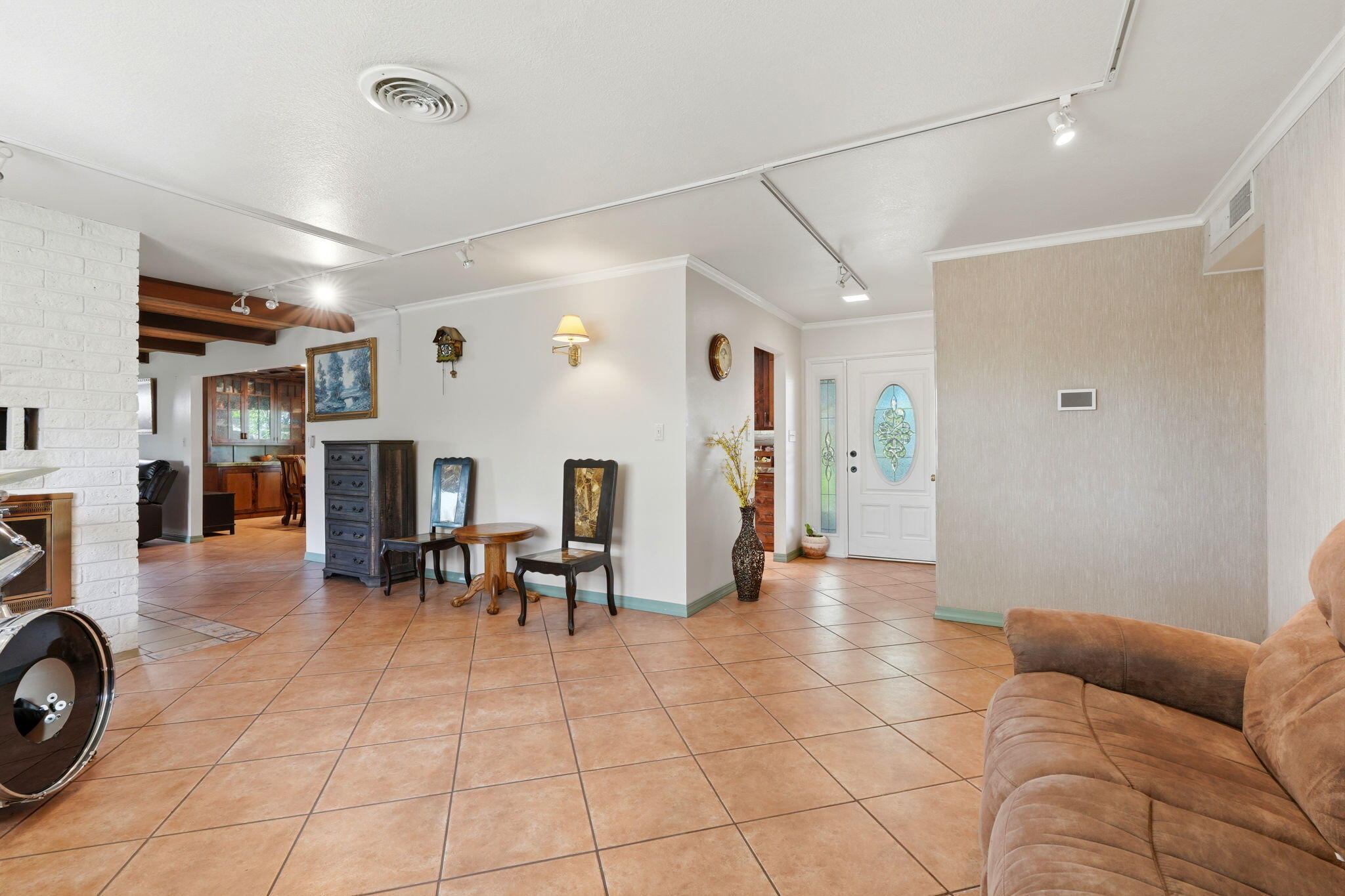 34339 Rd 162, Visalia, CA 93292