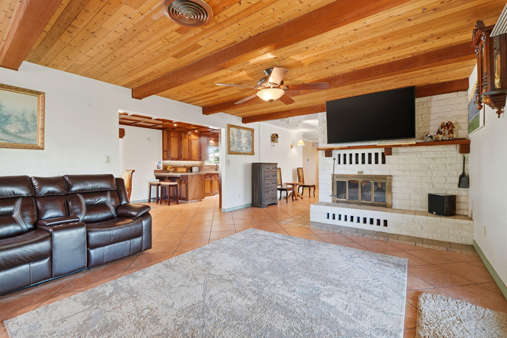 34339 Rd 162, Visalia, CA 93292